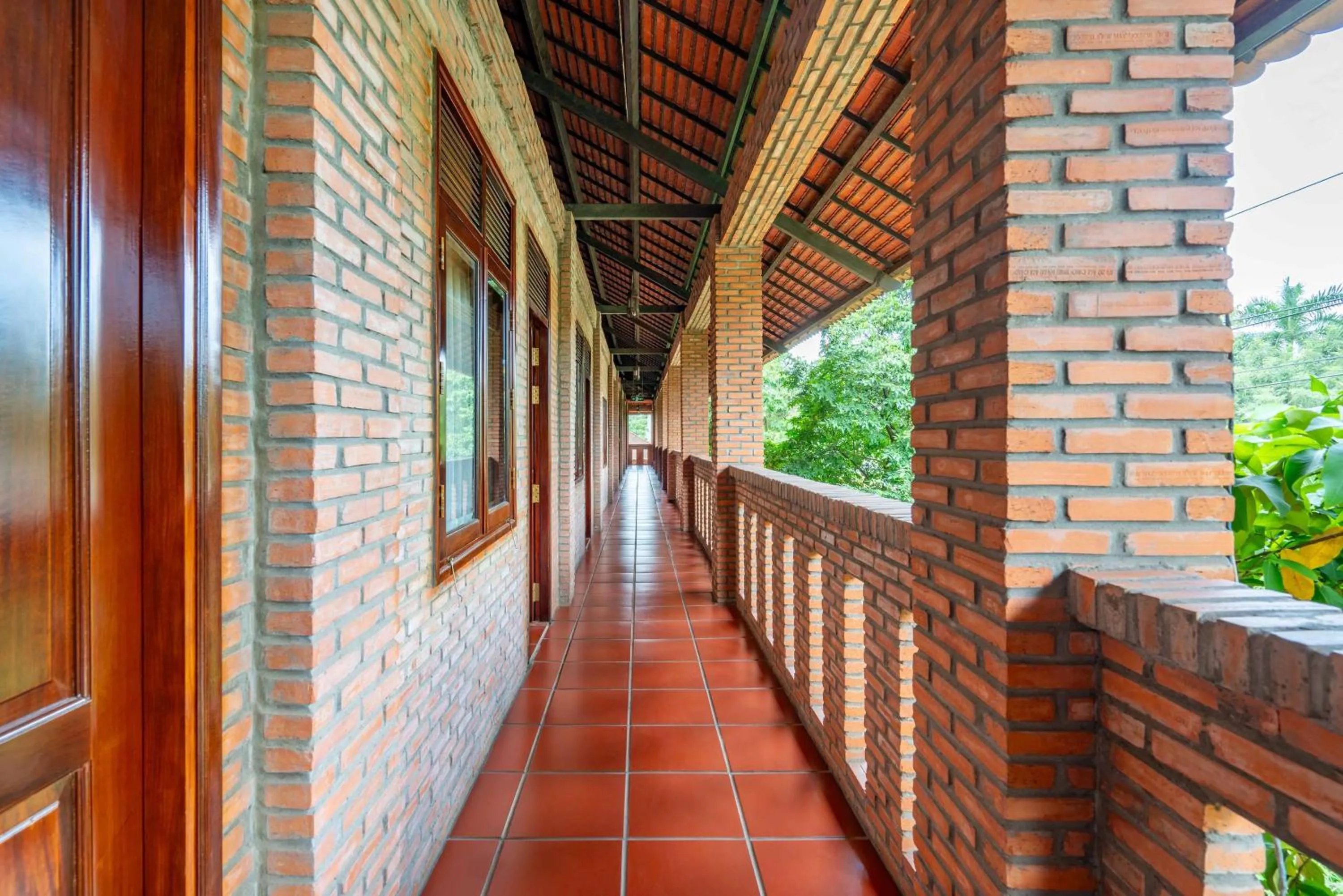 Mekong Long Thanh Resort & Reststop