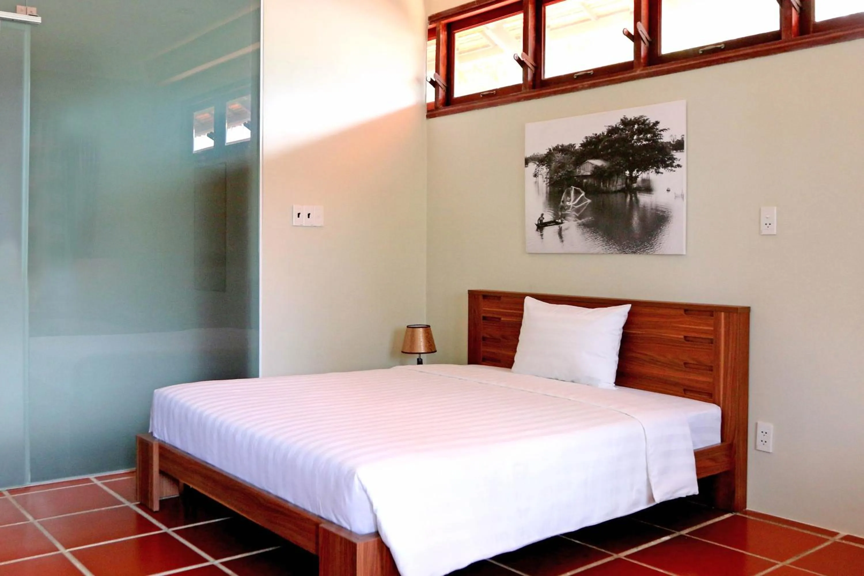 Bed in Mekong Long Thanh Resort & Reststop