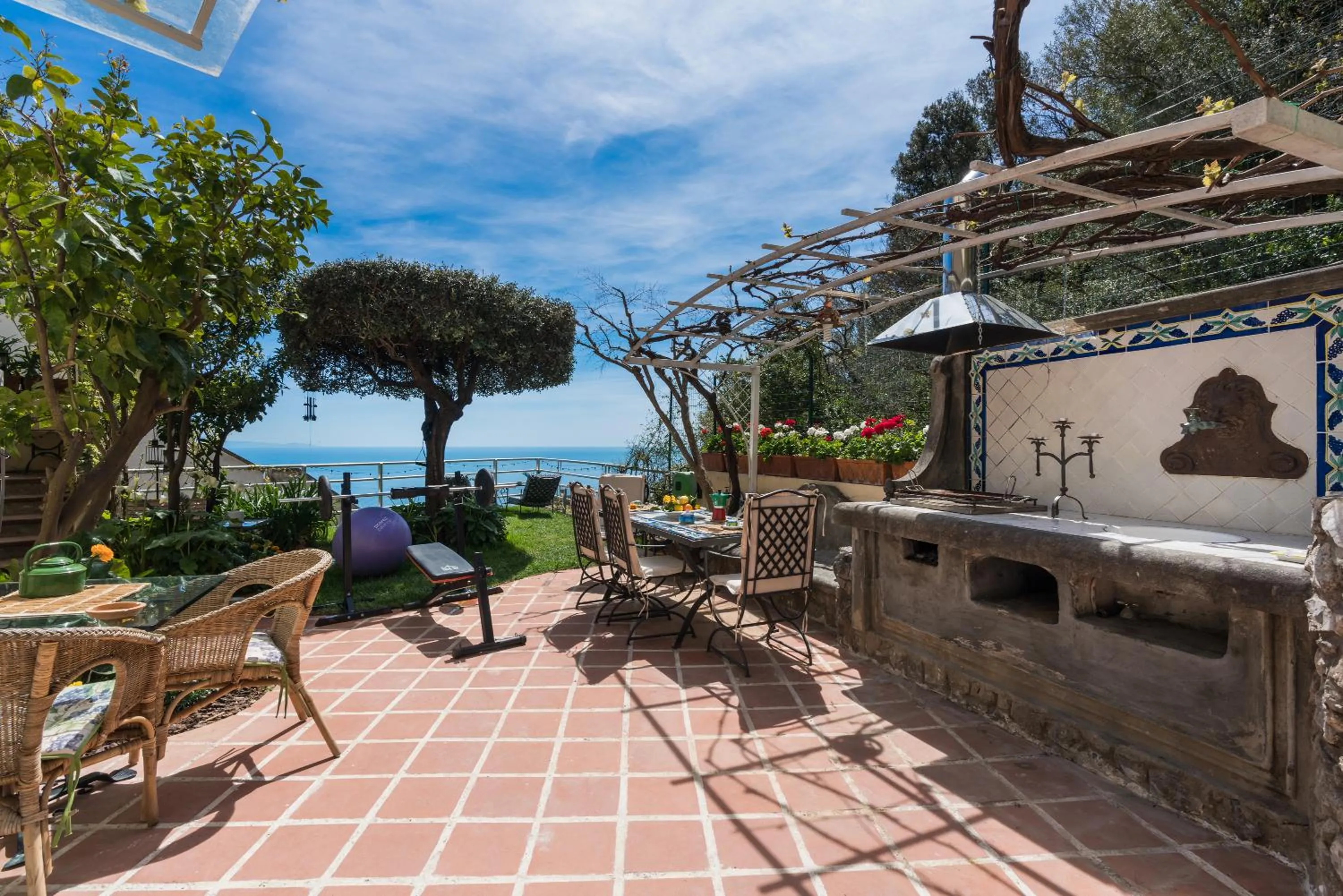 CasaMia Positano - sea view and private outdoor hot tub