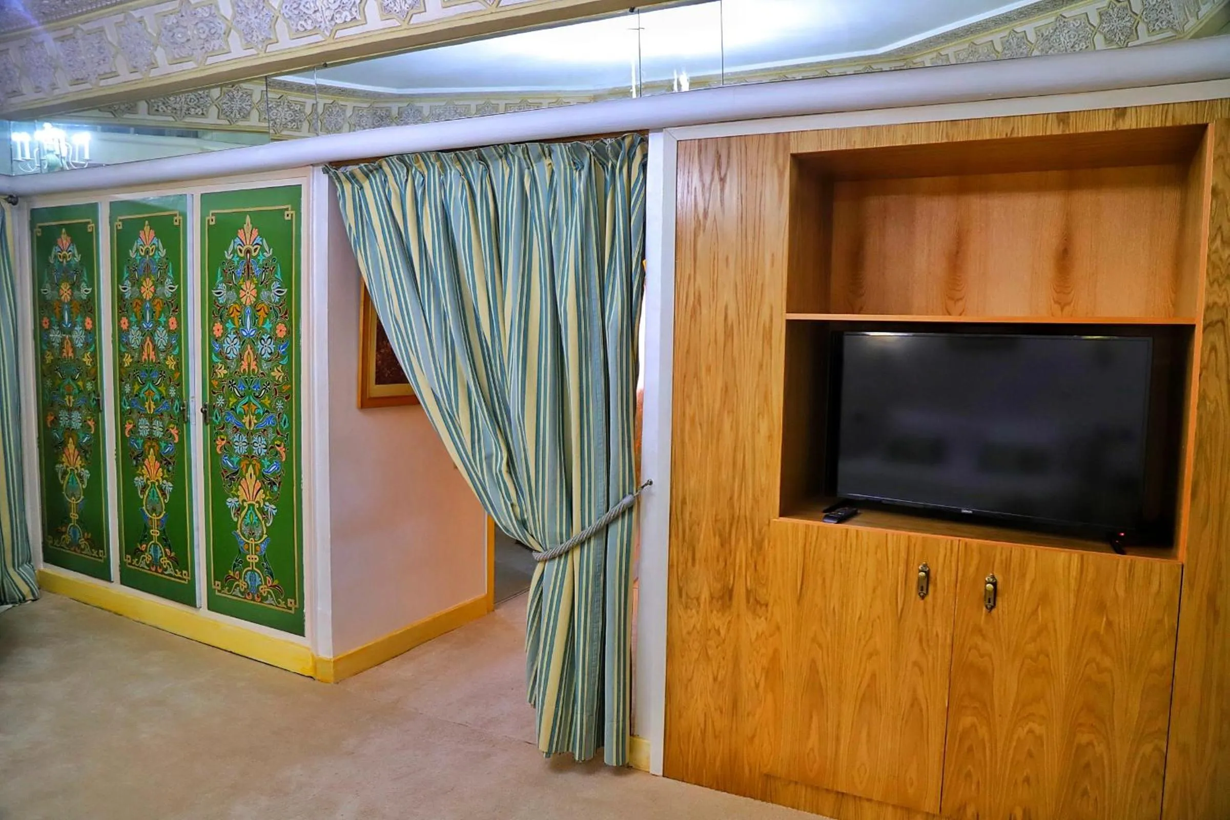 Communal lounge/ TV room in Hotel Parador