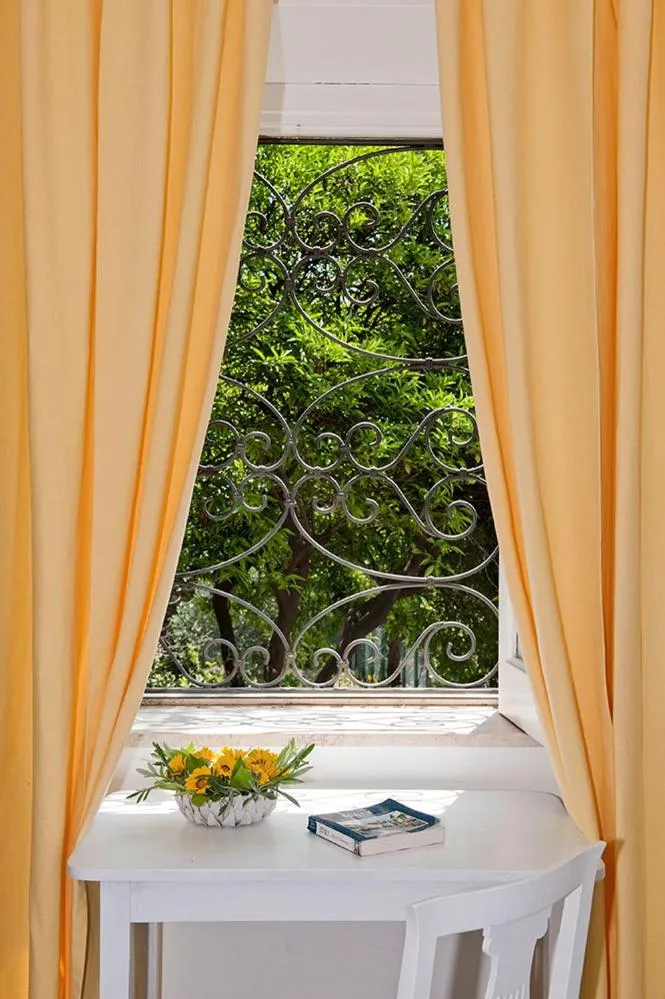 Seating area in Villa Rosa