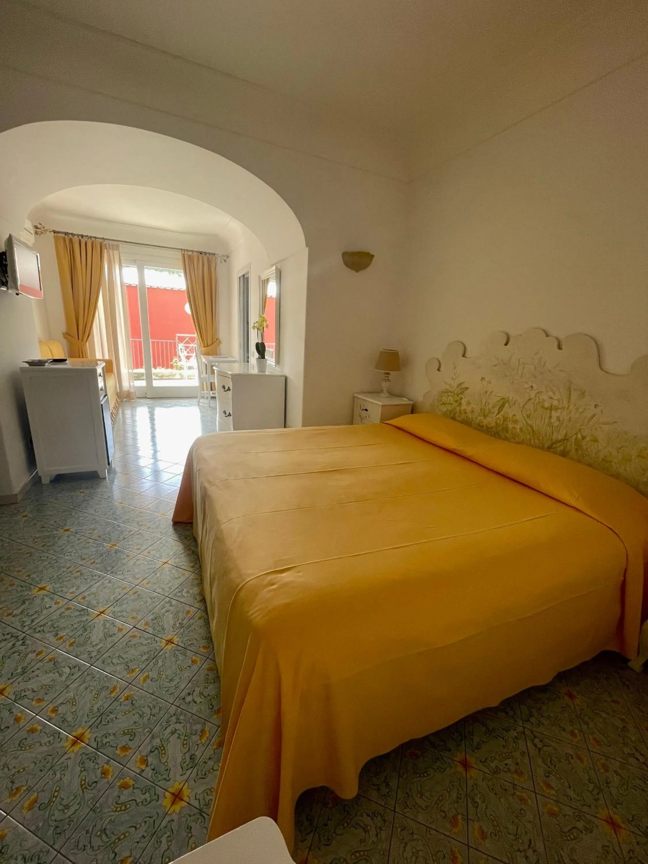 Photo of the whole room, Bed in Villa Rosa