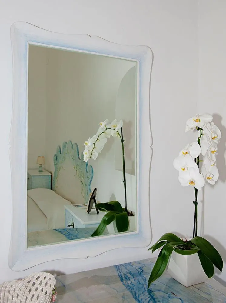 Decorative detail, Bed in Villa Rosa