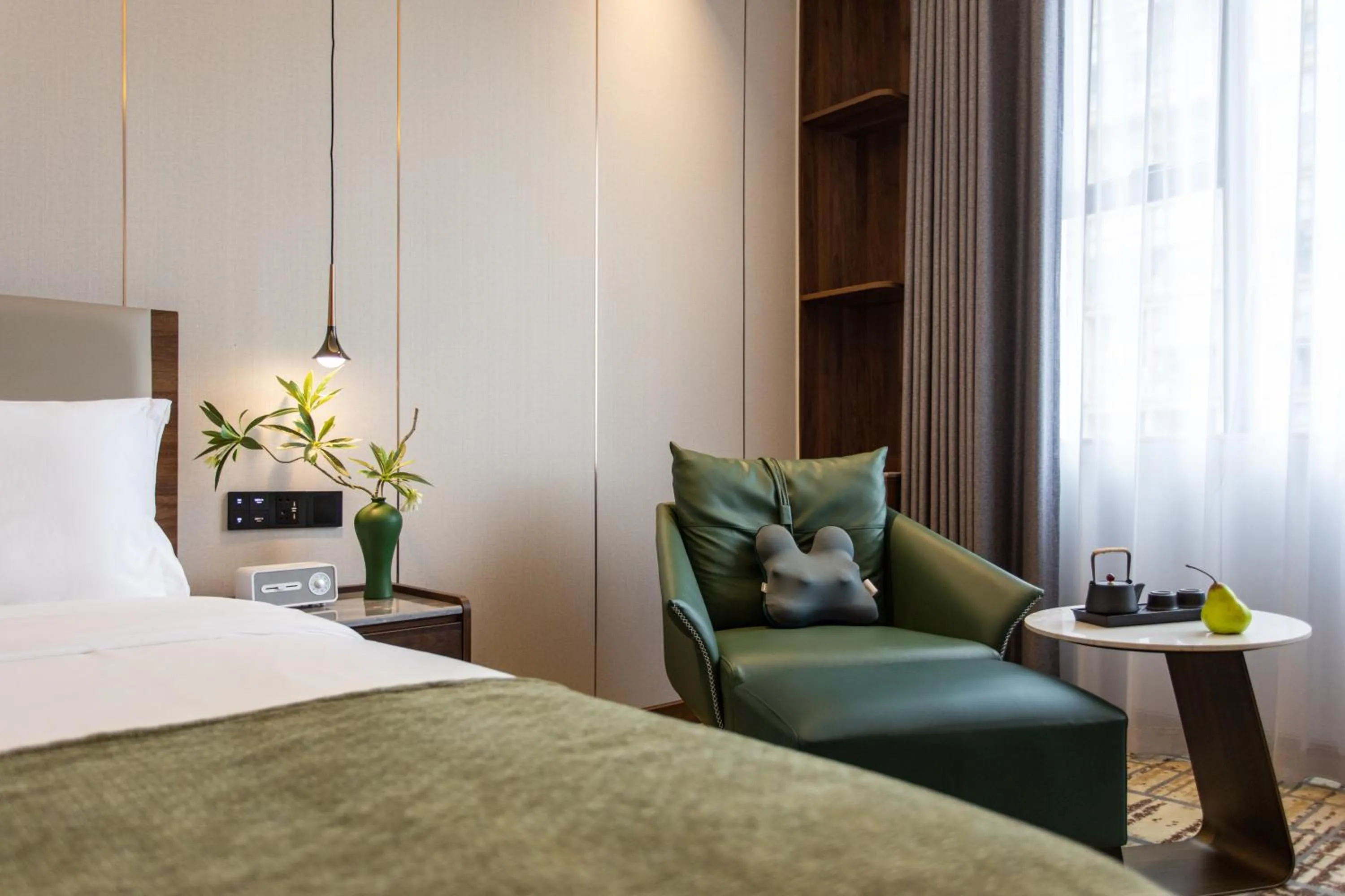 Seating area, Bed in Fortune Land Shenzhen