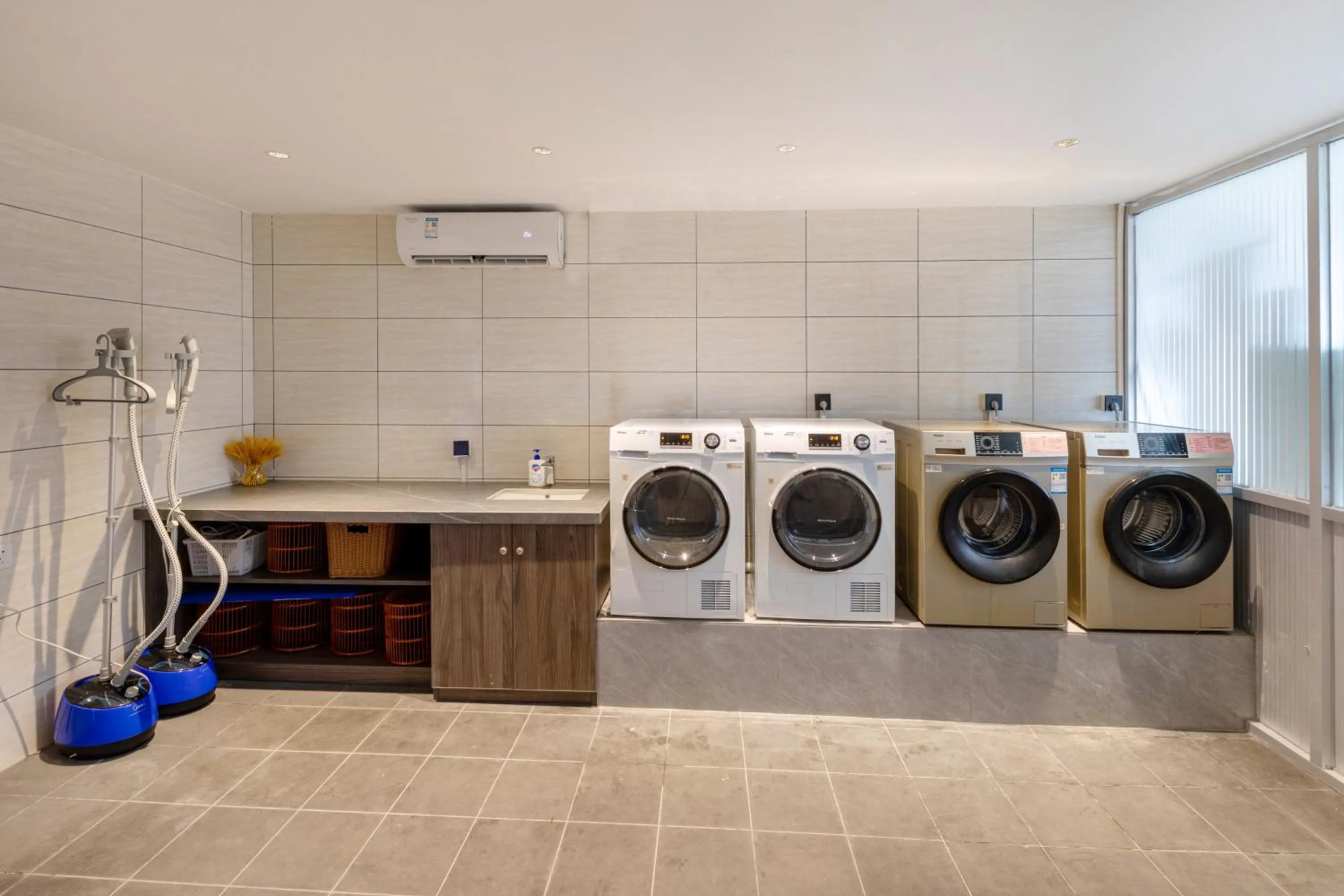 washing machine in Fortune Land Shenzhen