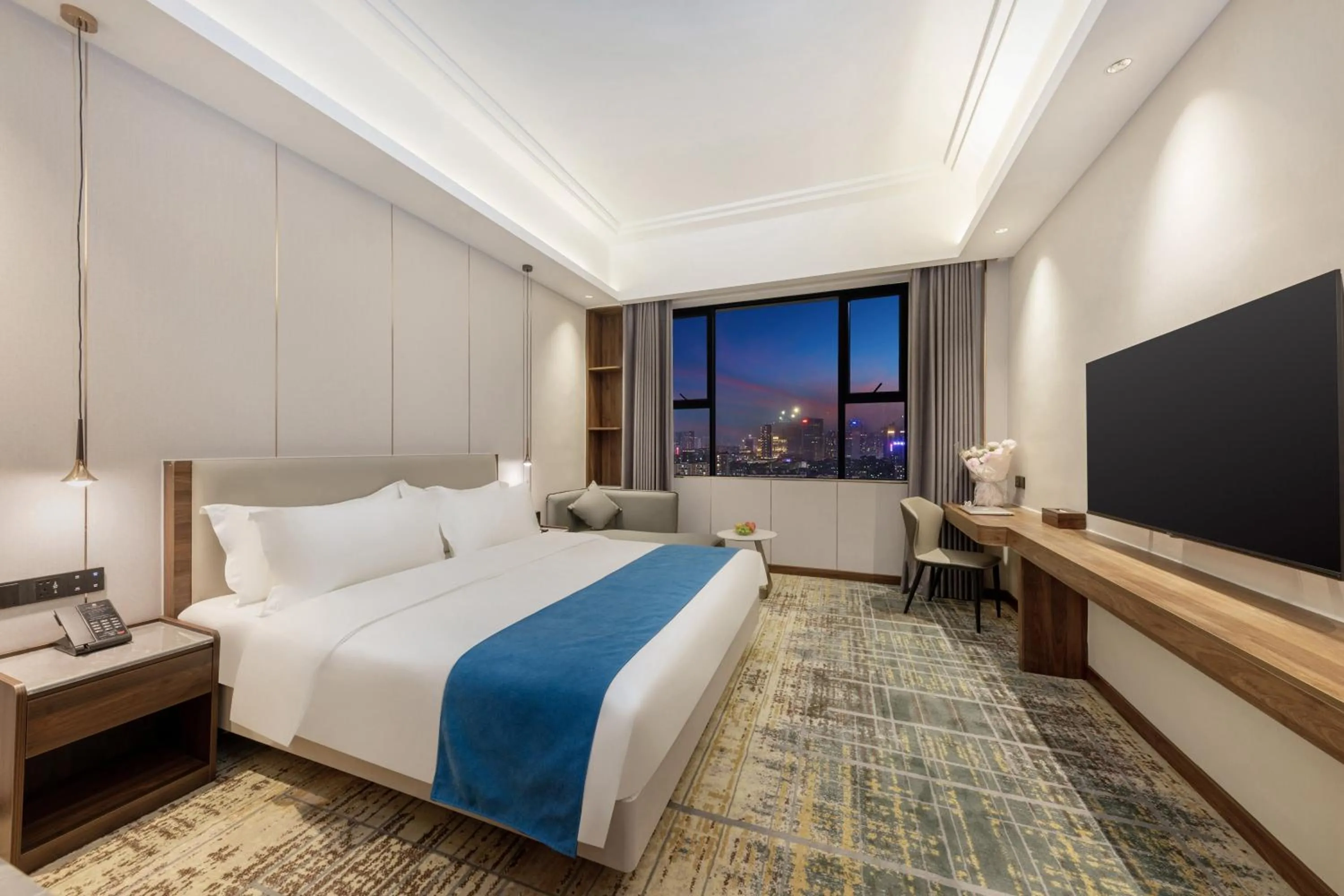 Bedroom, Bed in Fortune Land Shenzhen