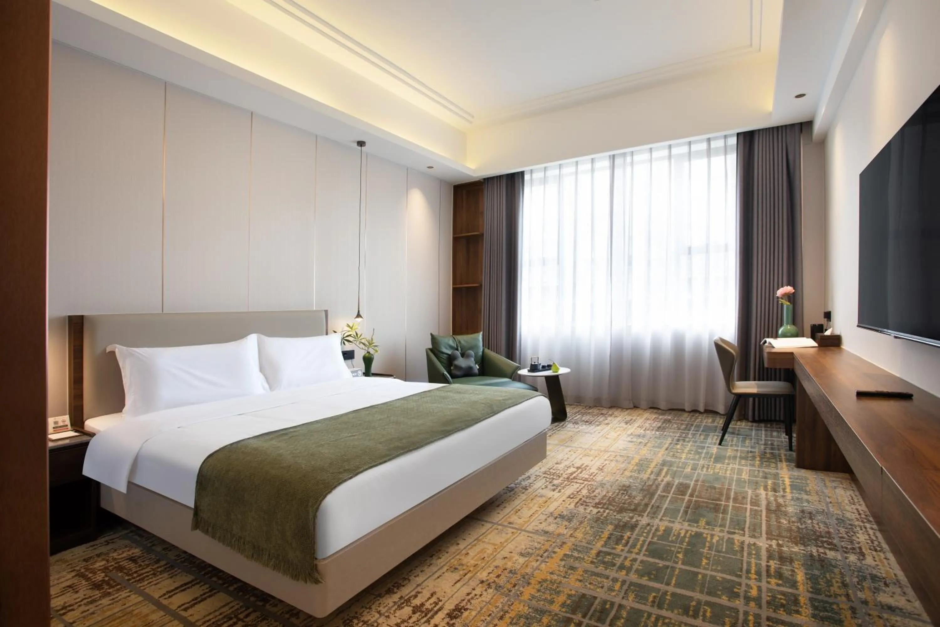 Bedroom, Bed in Fortune Land Shenzhen
