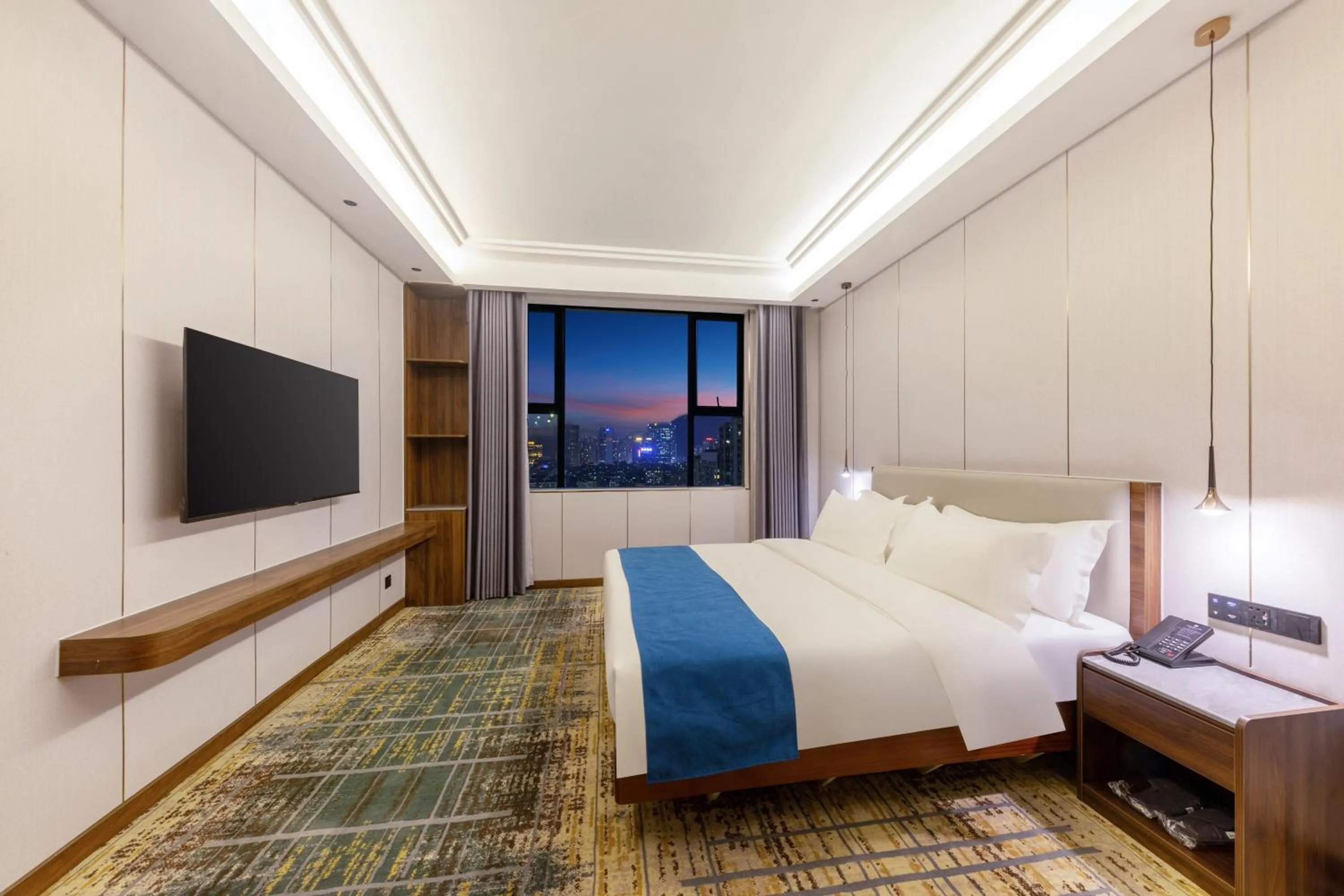 Bedroom, Bed in Fortune Land Shenzhen
