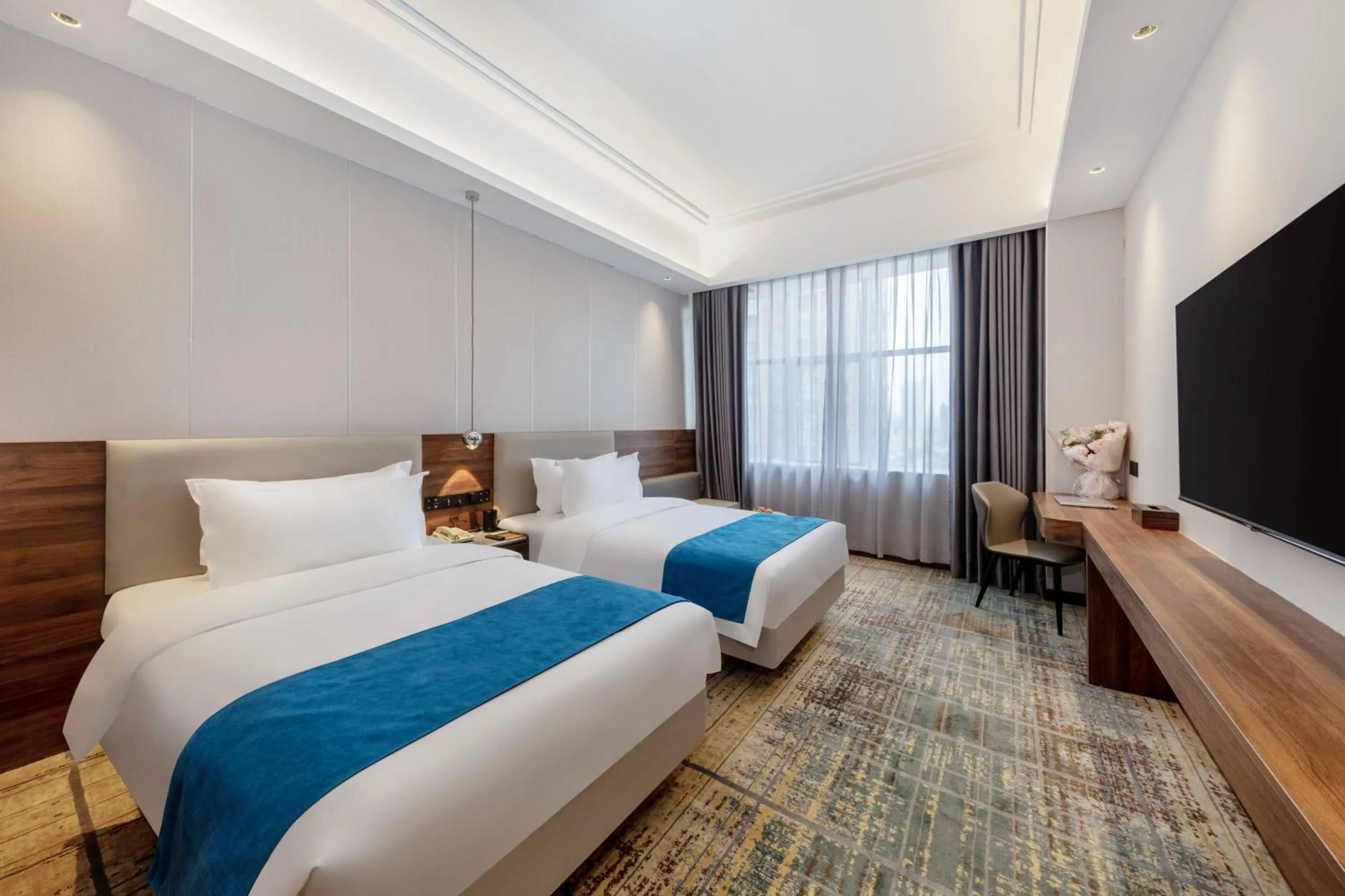 Bedroom, Bed in Fortune Land Shenzhen