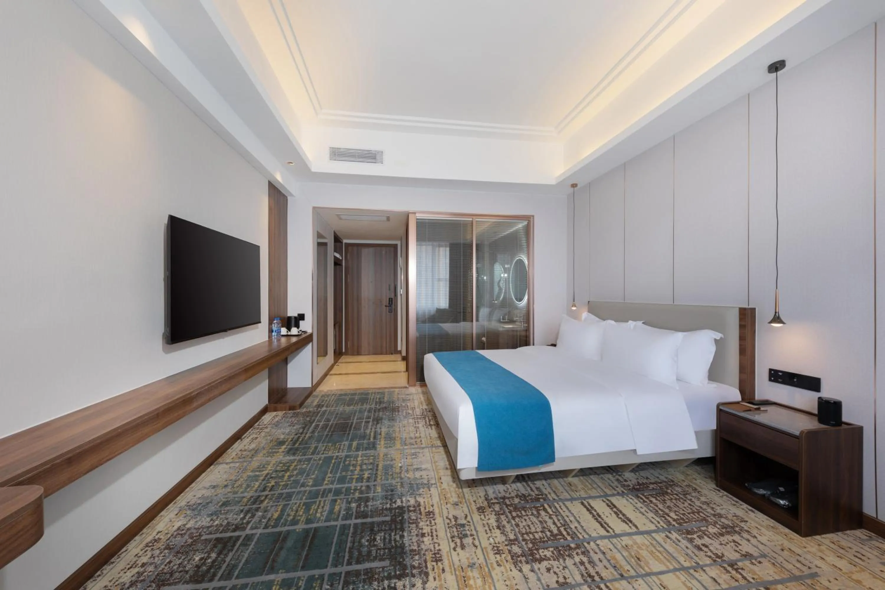 Bedroom, Bed in Fortune Land Shenzhen