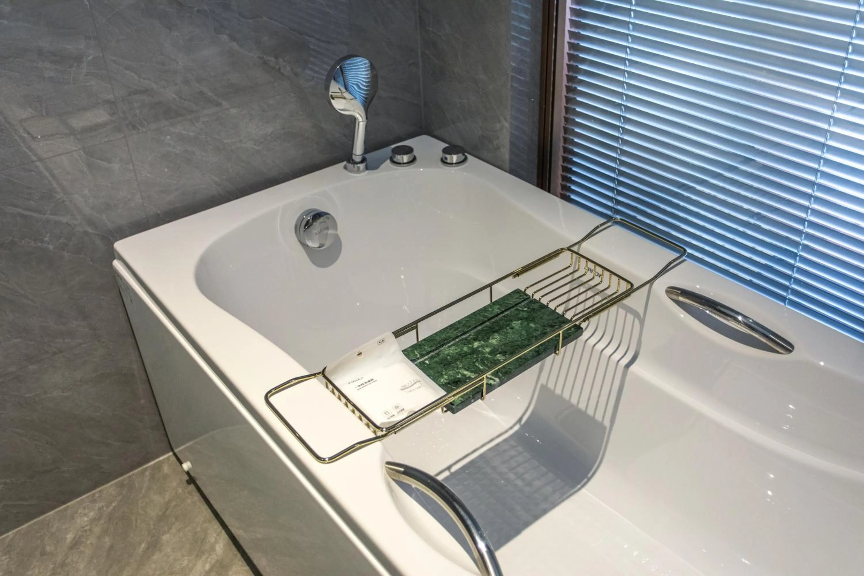 Bath in Fortune Land Shenzhen