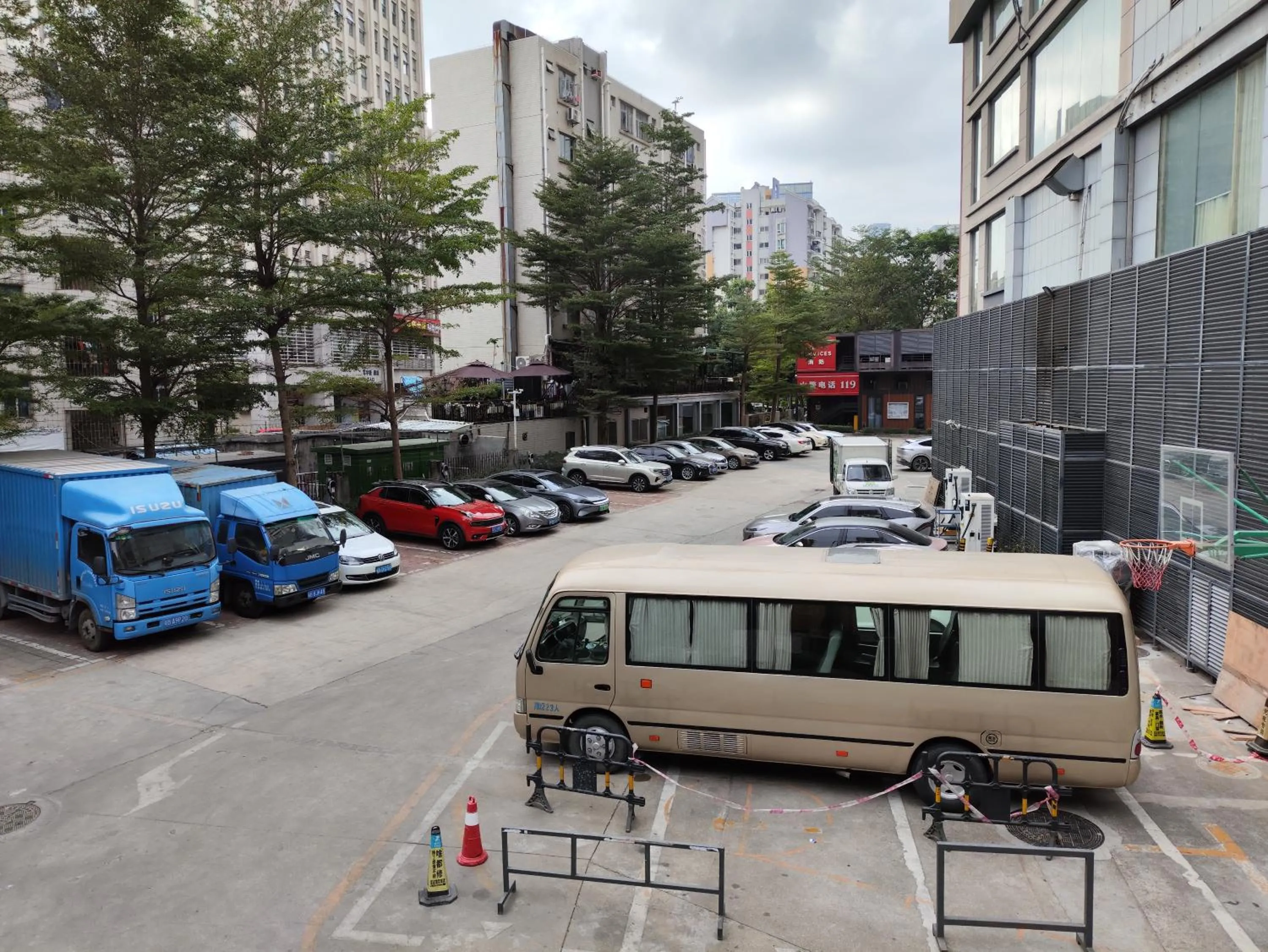 Parking in Fortune Land Shenzhen