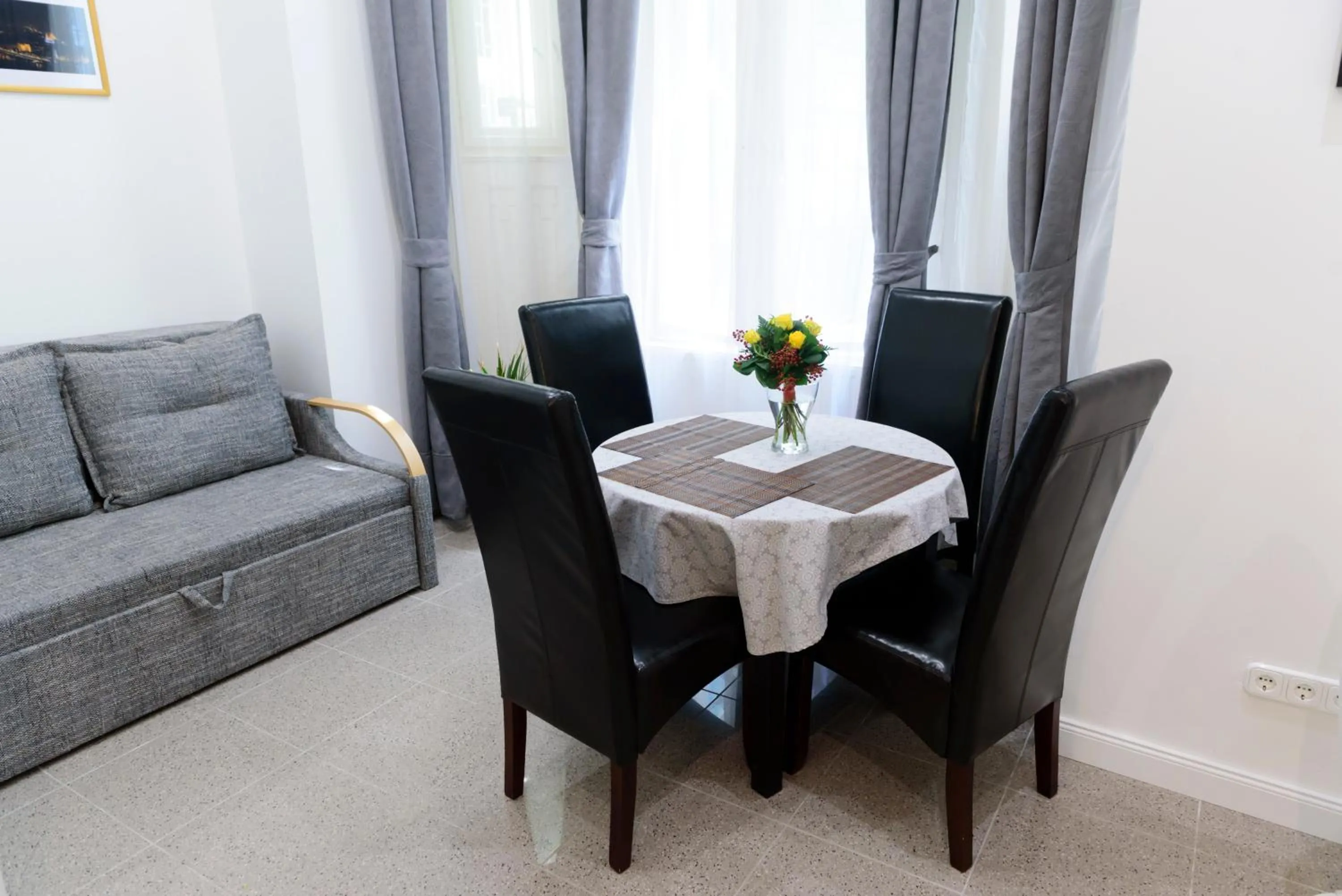 Day in Váci Street Downtown Apartments