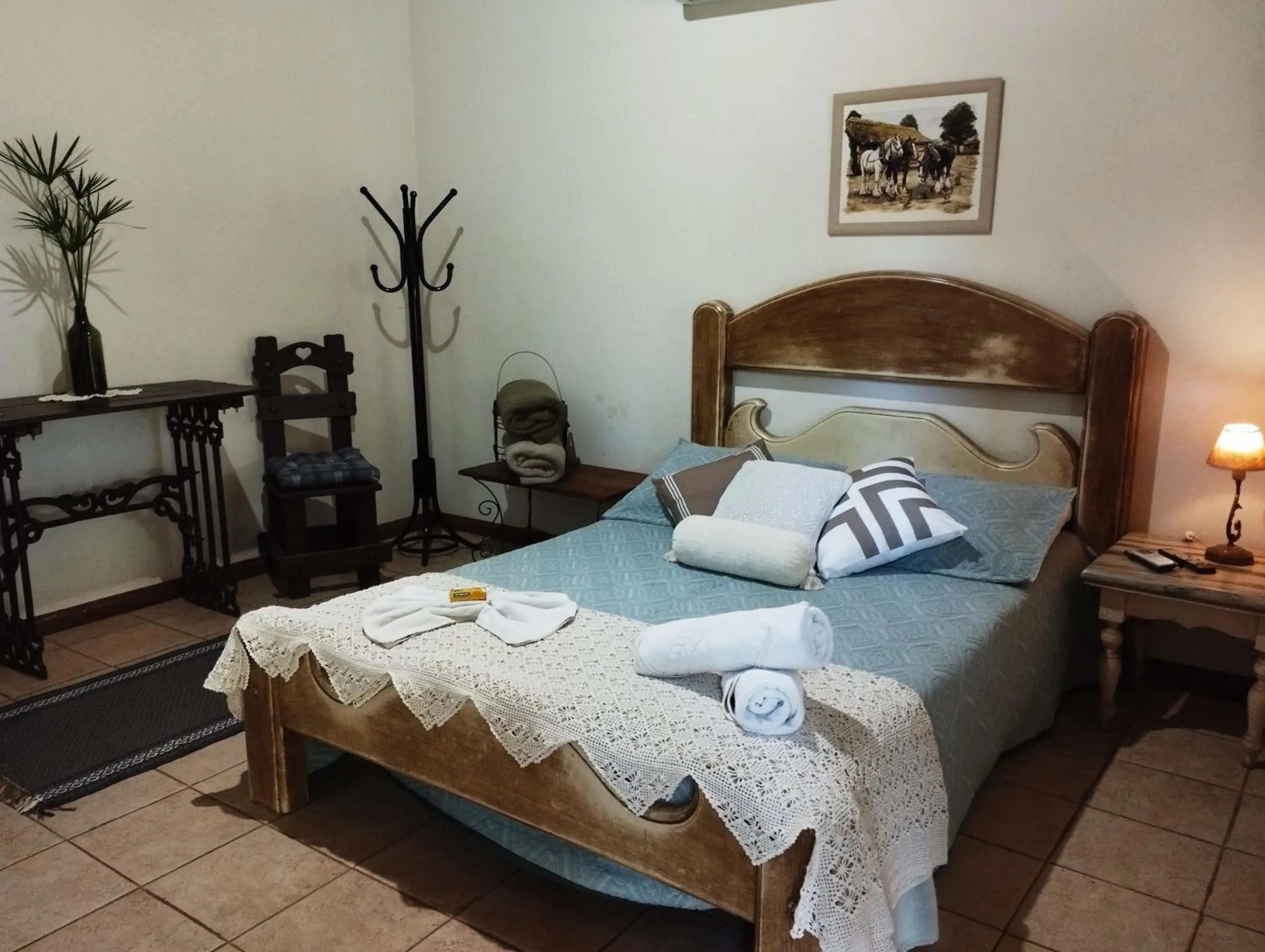 Property building, Bed in Estância das Angolas - Inhotim