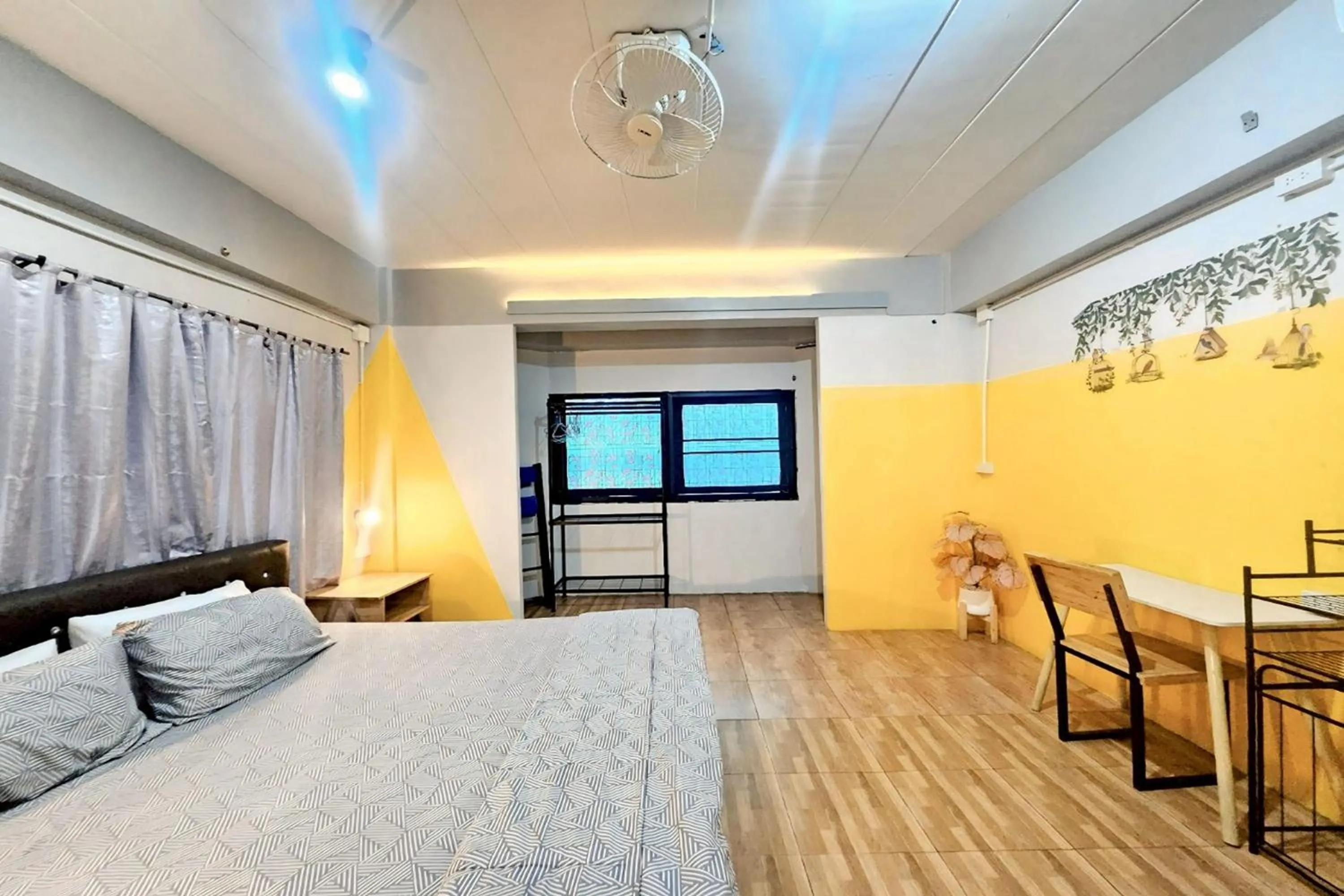 Bedroom, Bed in Me U Hostel