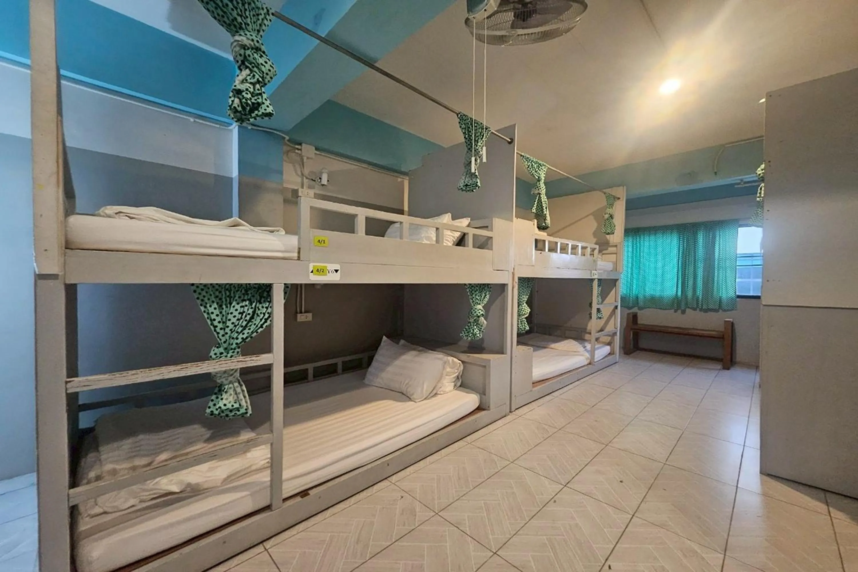 Bedroom, Bed in Me U Hostel