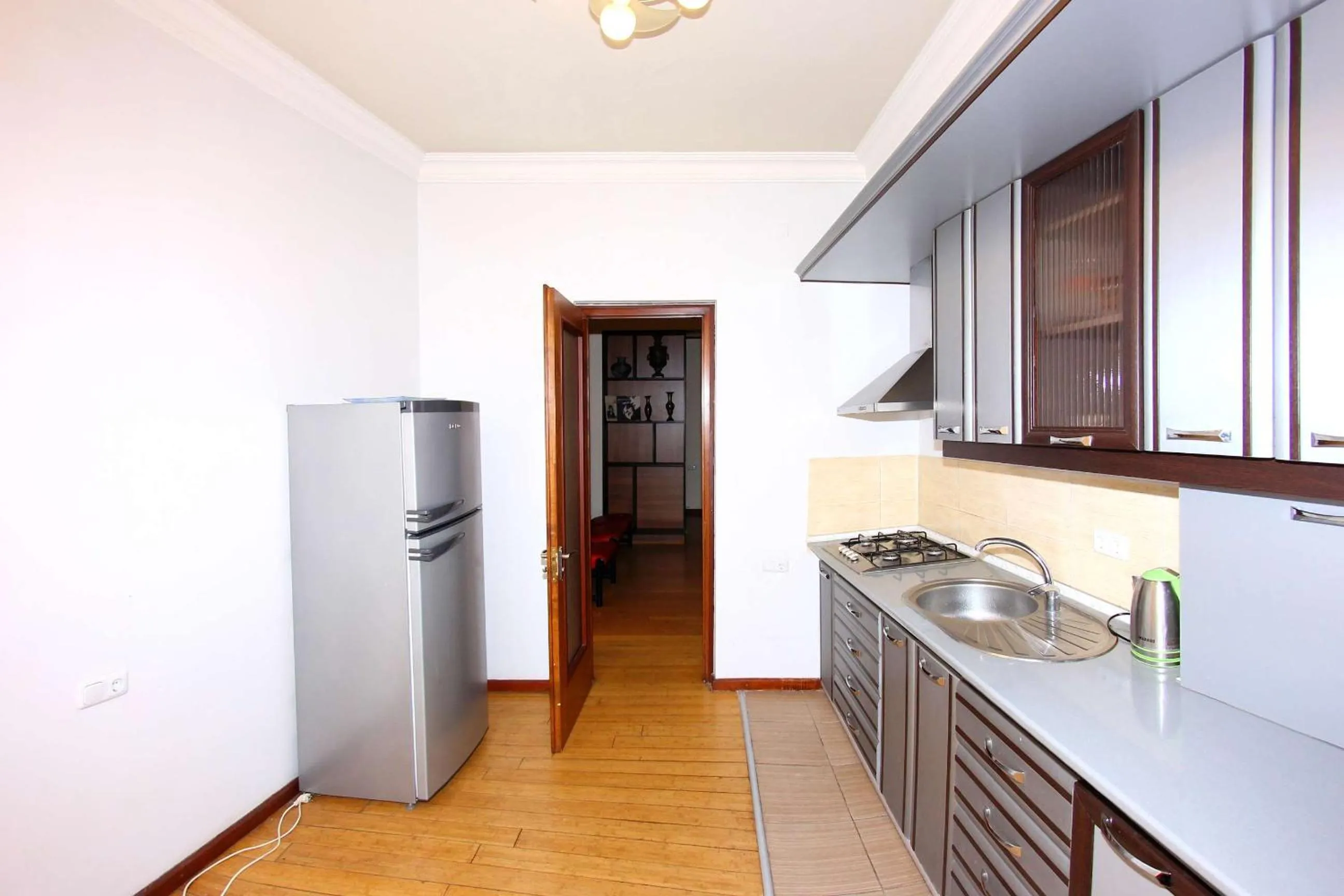 Communal kitchen in Arm Hostel