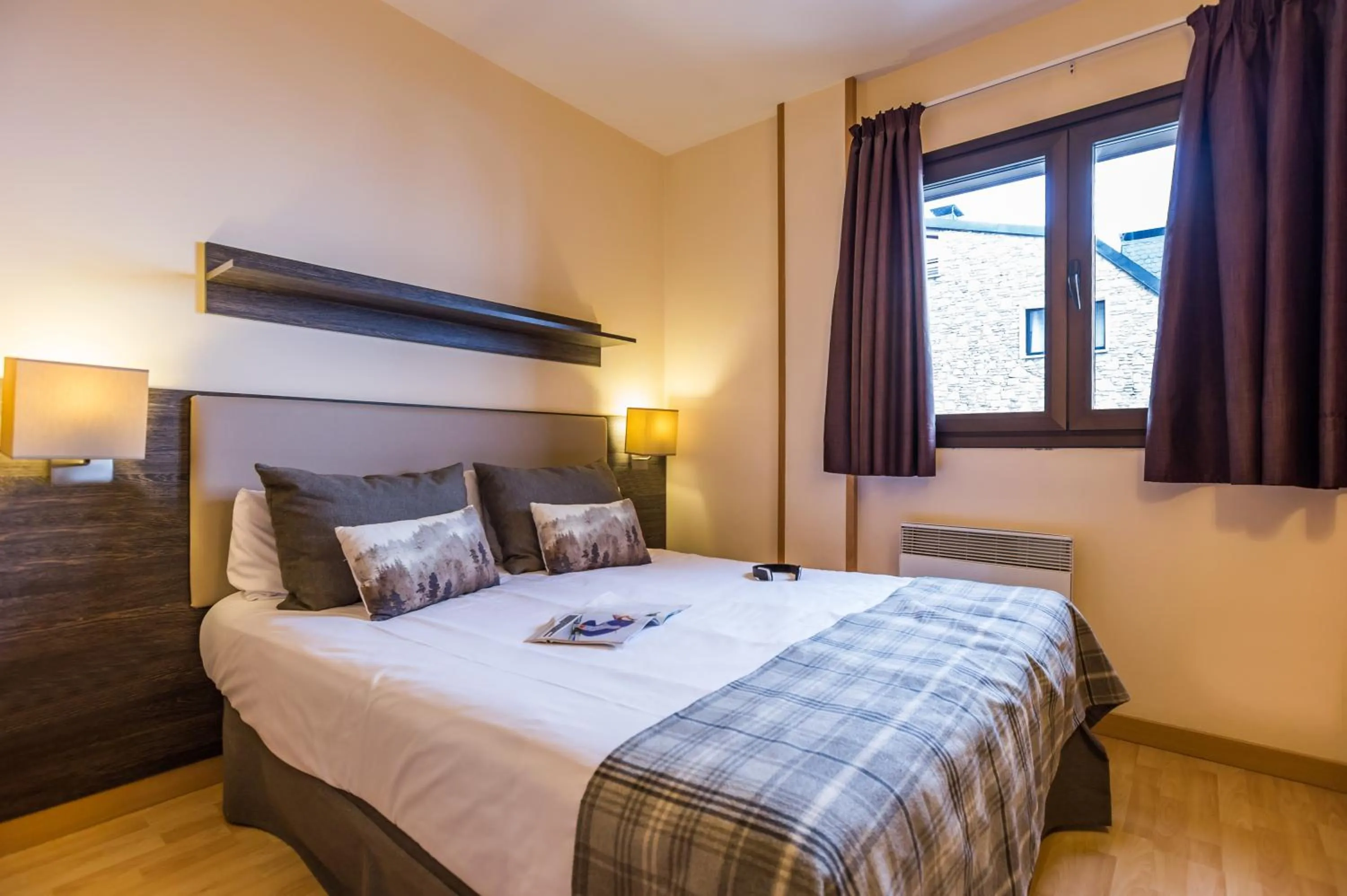 Bedroom, Bed in Pierre & Vacances Pas de la Casa Princesa