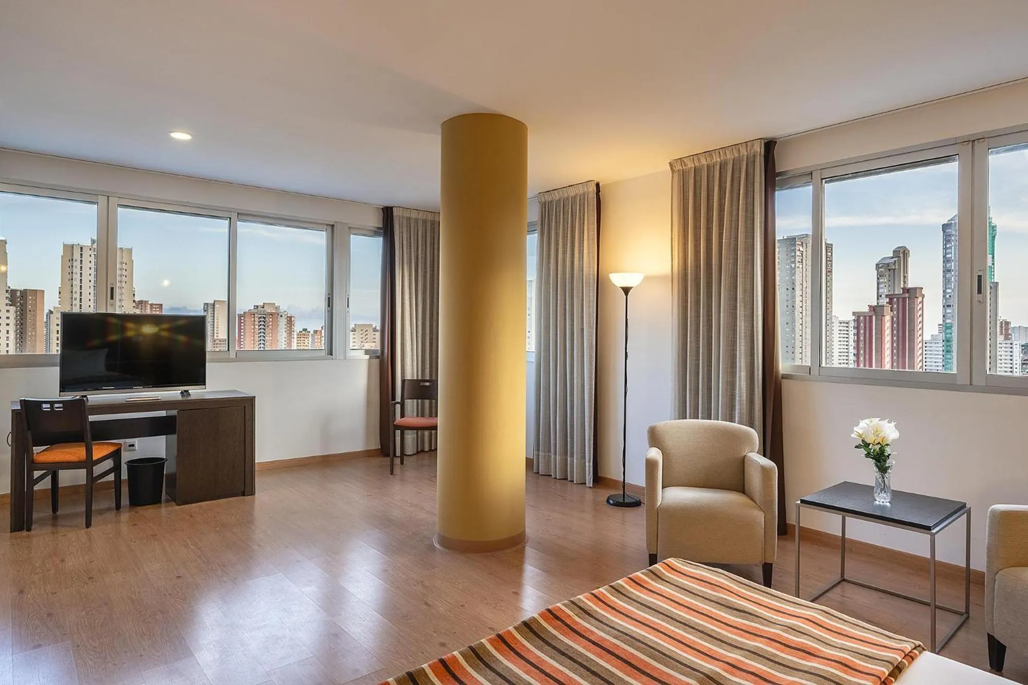 Photo of the whole room in La Estación