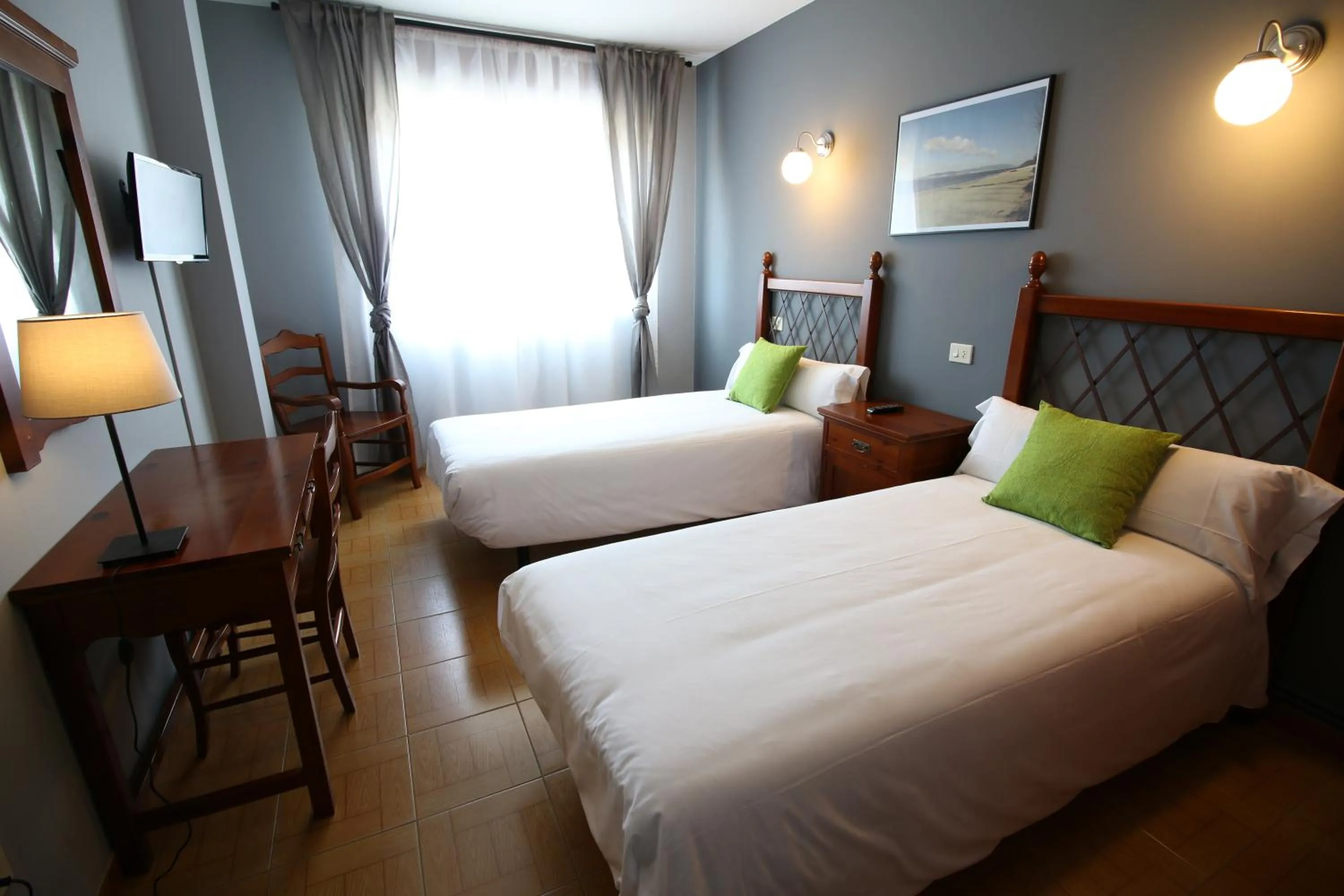 Photo of the whole room in Hotel Alda Bueumar