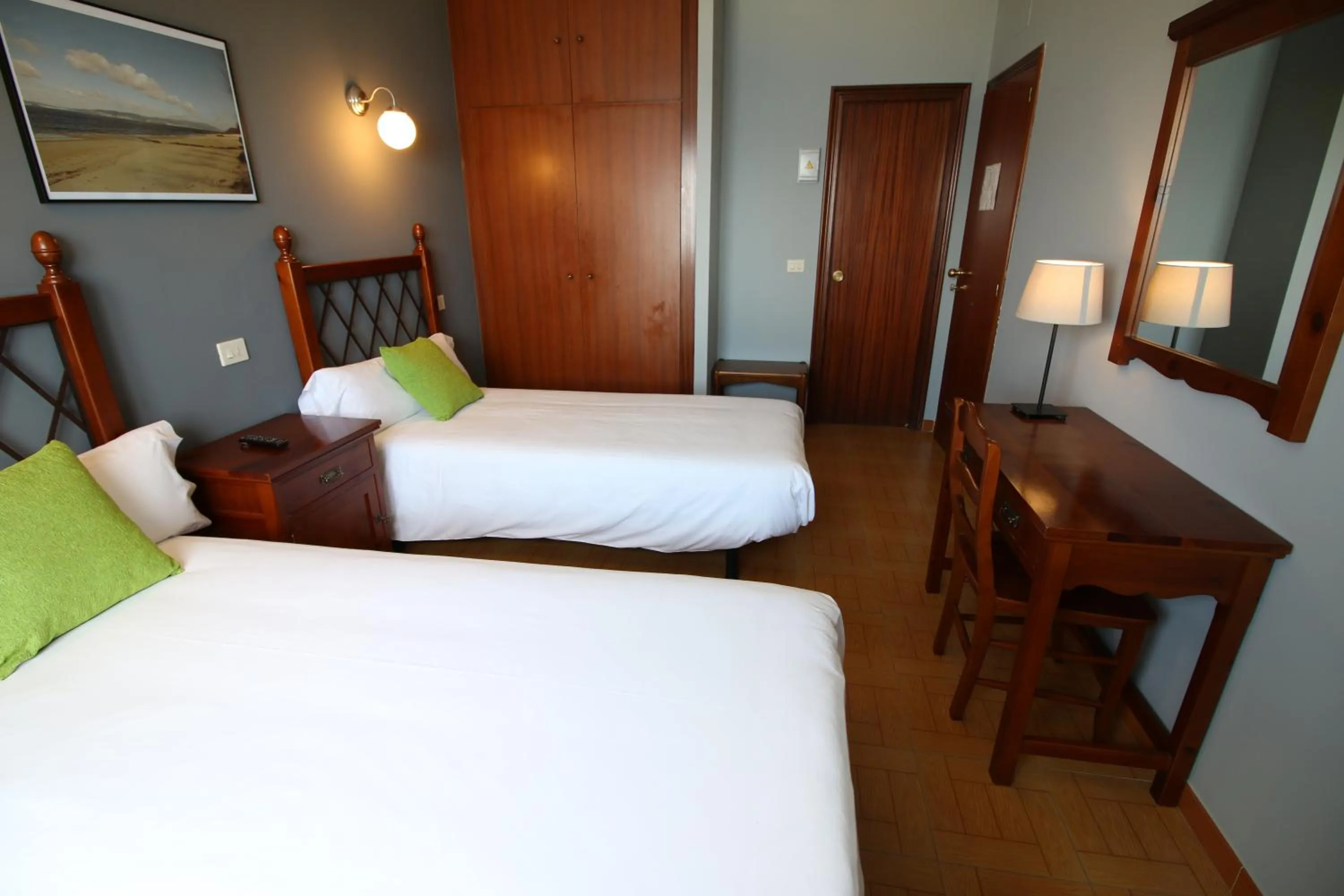 Photo of the whole room in Hotel Alda Bueumar