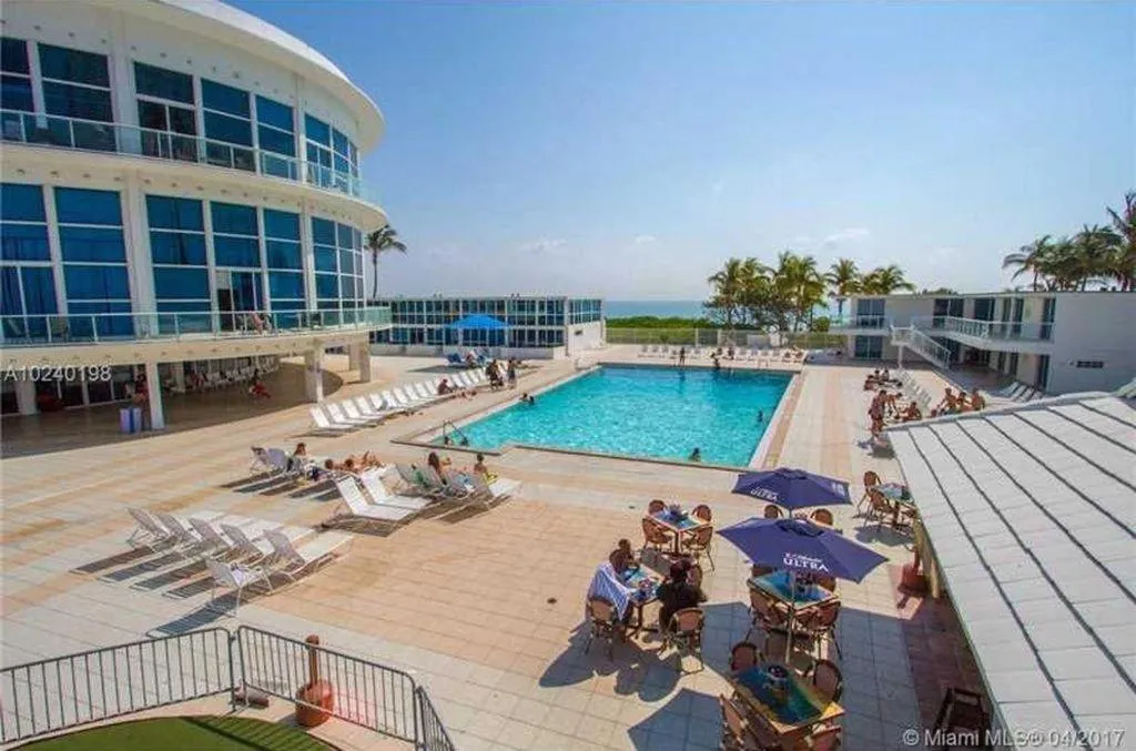 Castle Beach Club Apartments