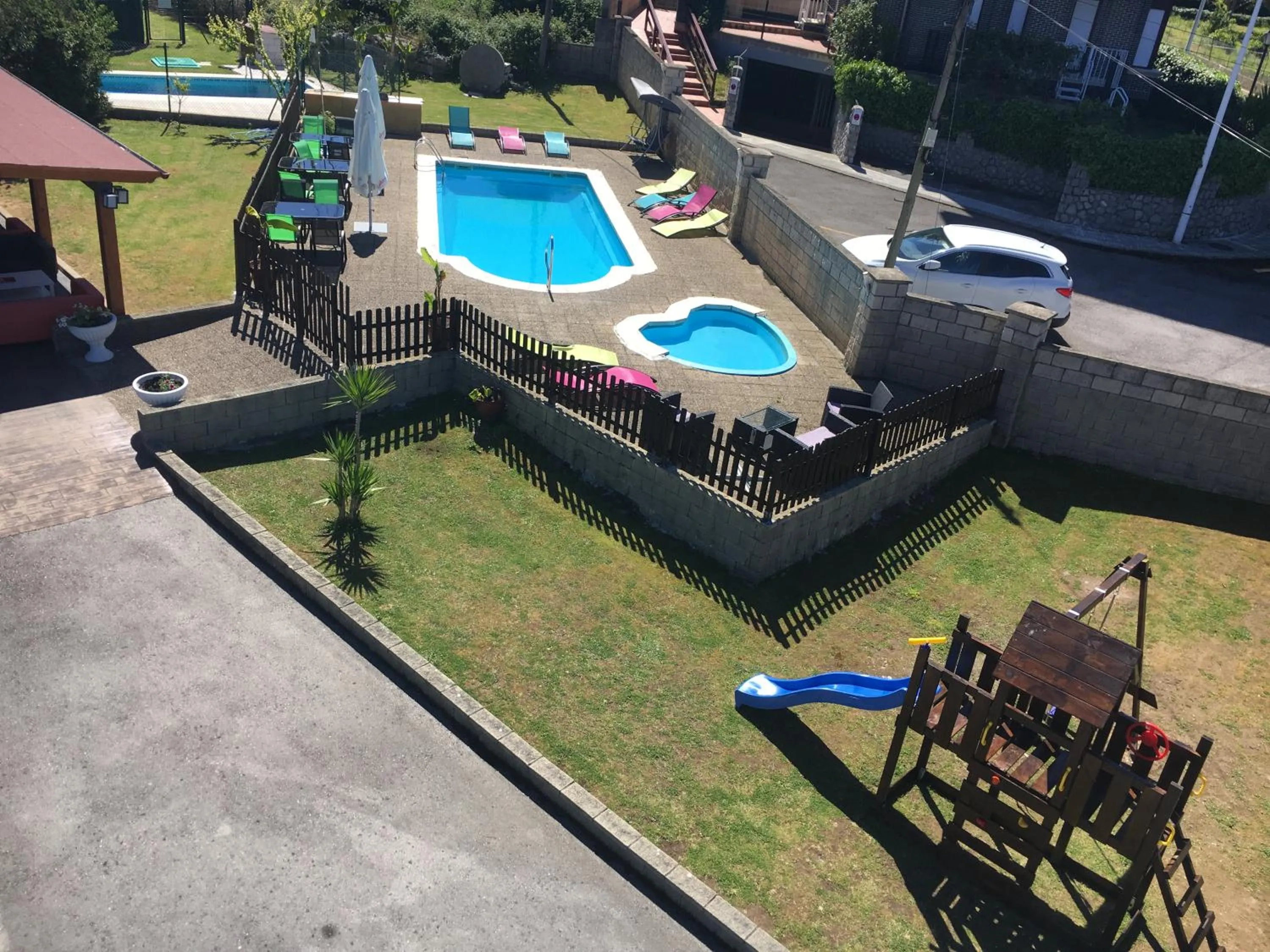Swimming pool in Hotel Azcona