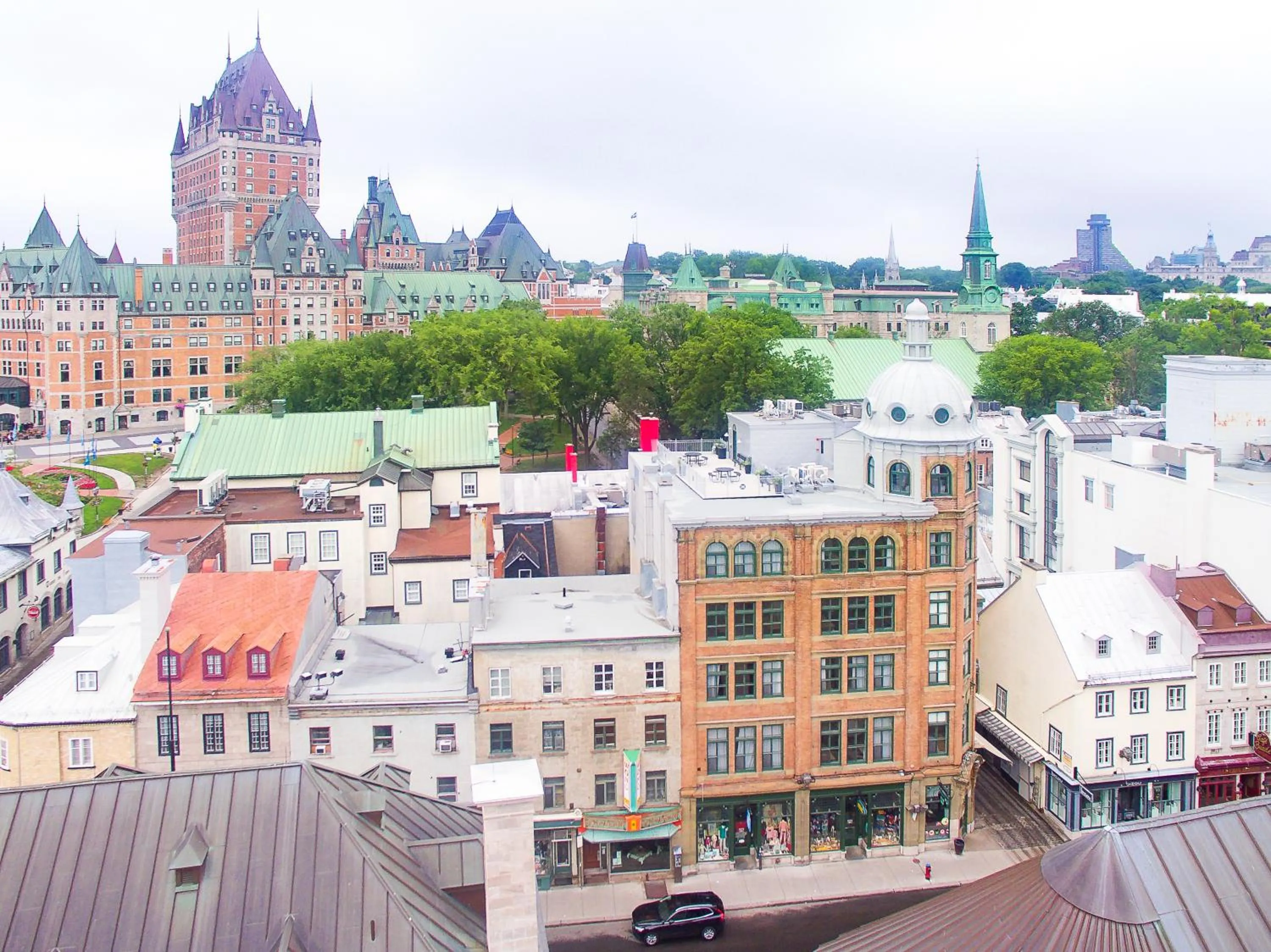 Bird's eye view in Les Lofts du Trésor - Par Les Lofts Vieux-Québec