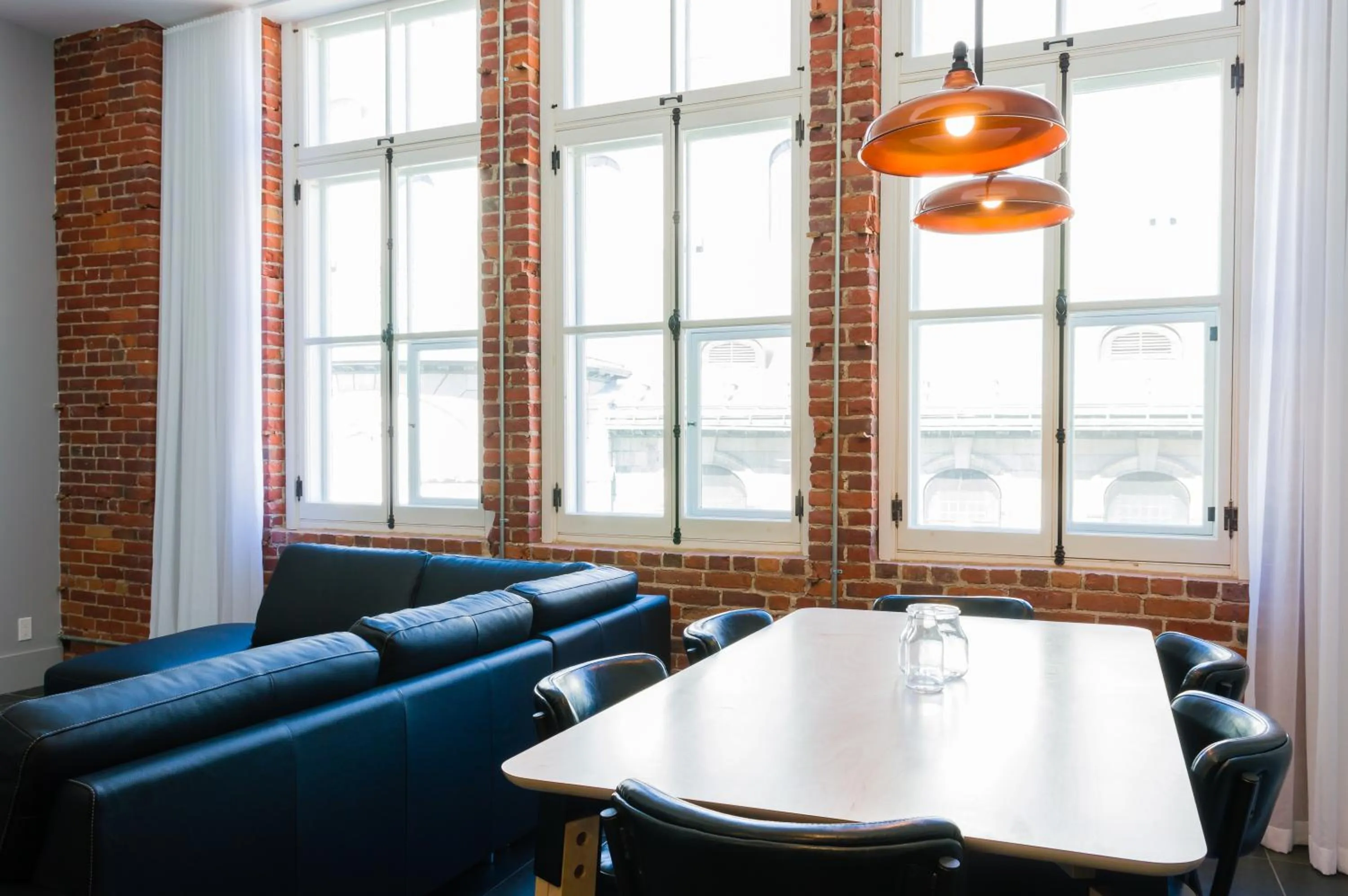 Living room in Les Lofts du Trésor - Par Les Lofts Vieux-Québec