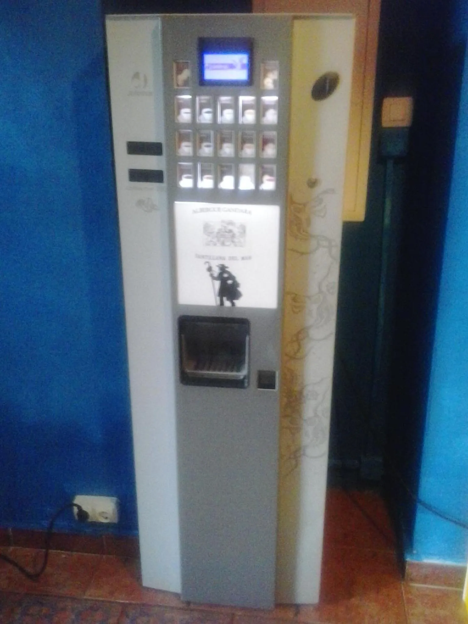 On-site shops in Albergue Gándara