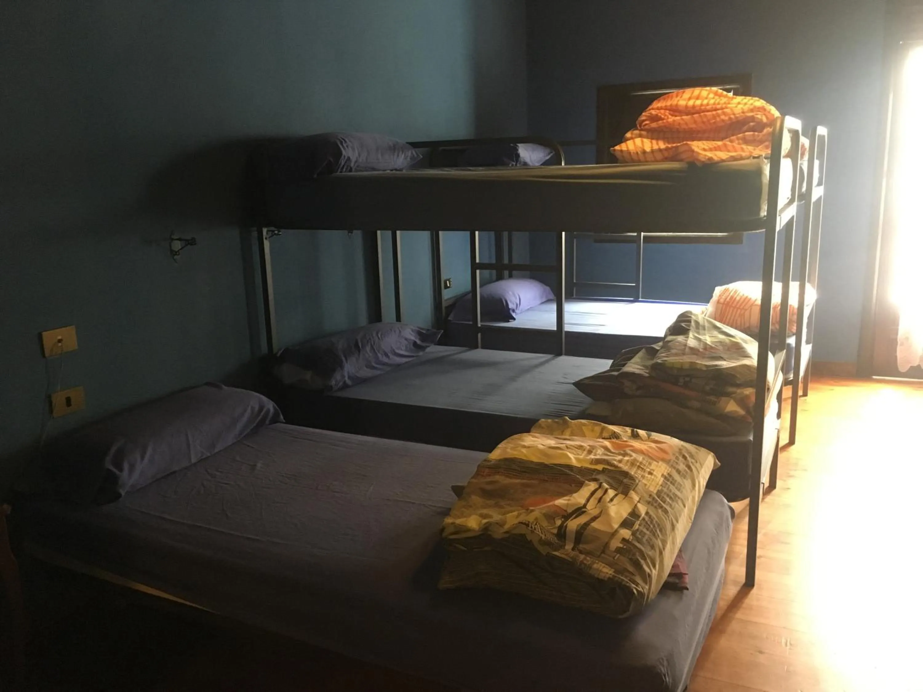 Photo of the whole room in Albergue Gándara