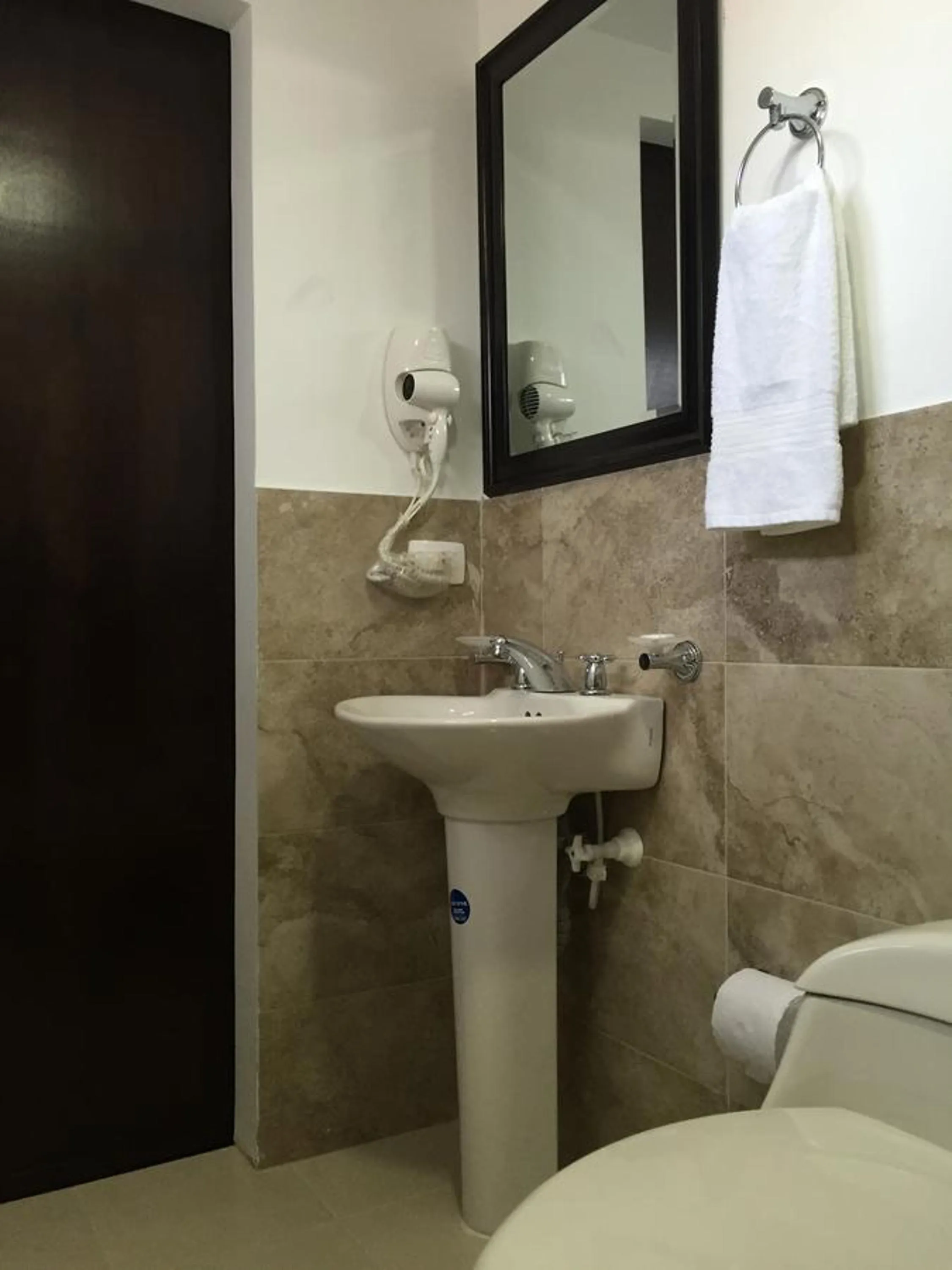 Bathroom in Hostal Marlyn