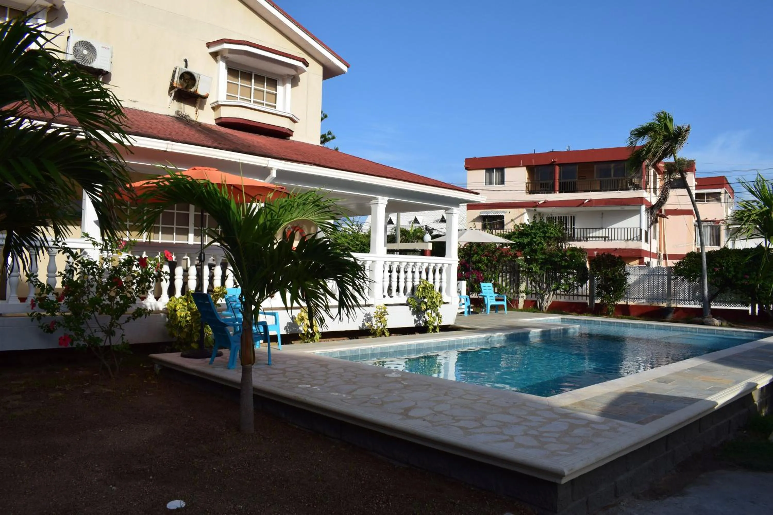 Swimming pool in Hostal Marlyn