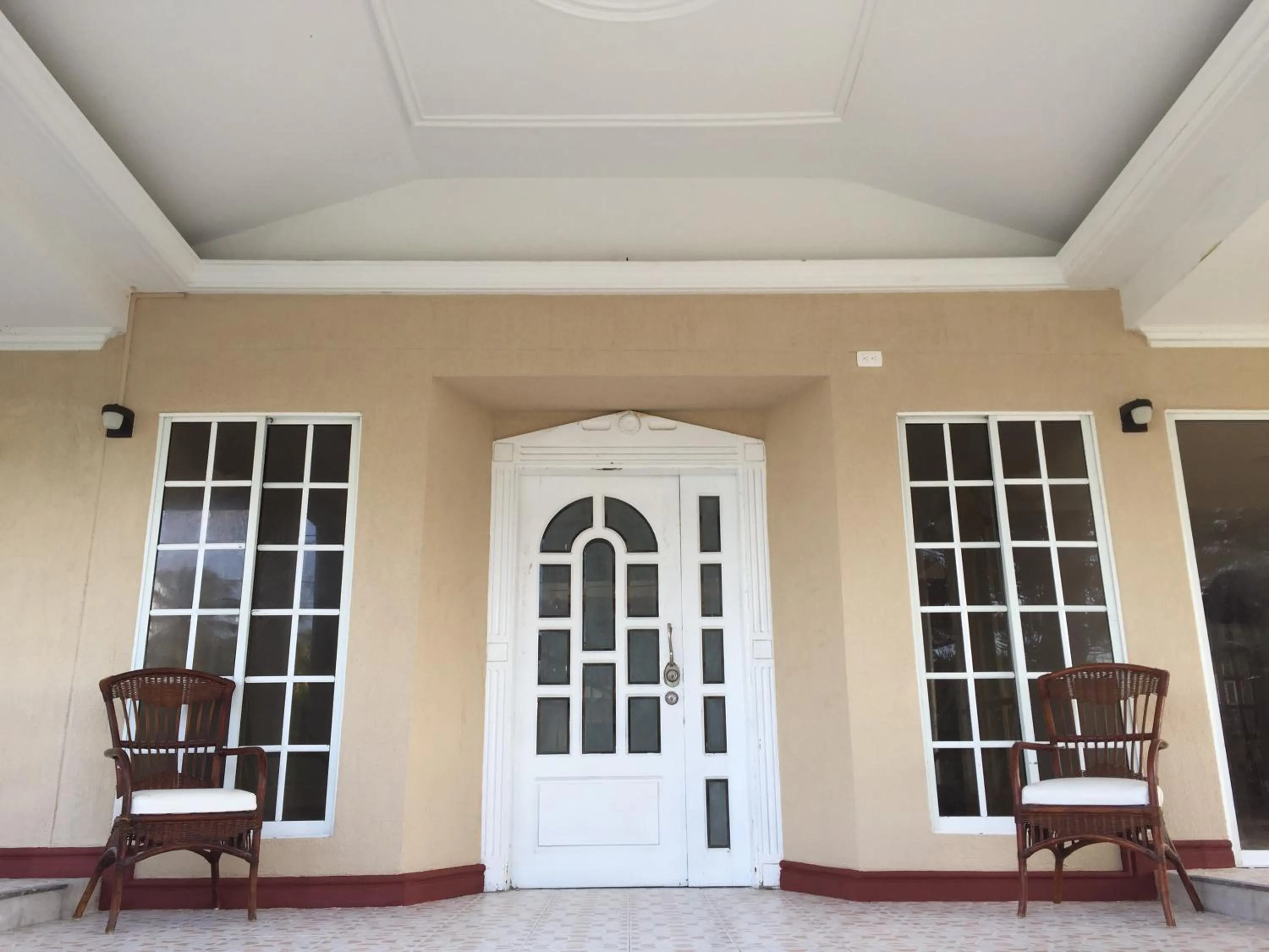 Facade/entrance in Hostal Marlyn