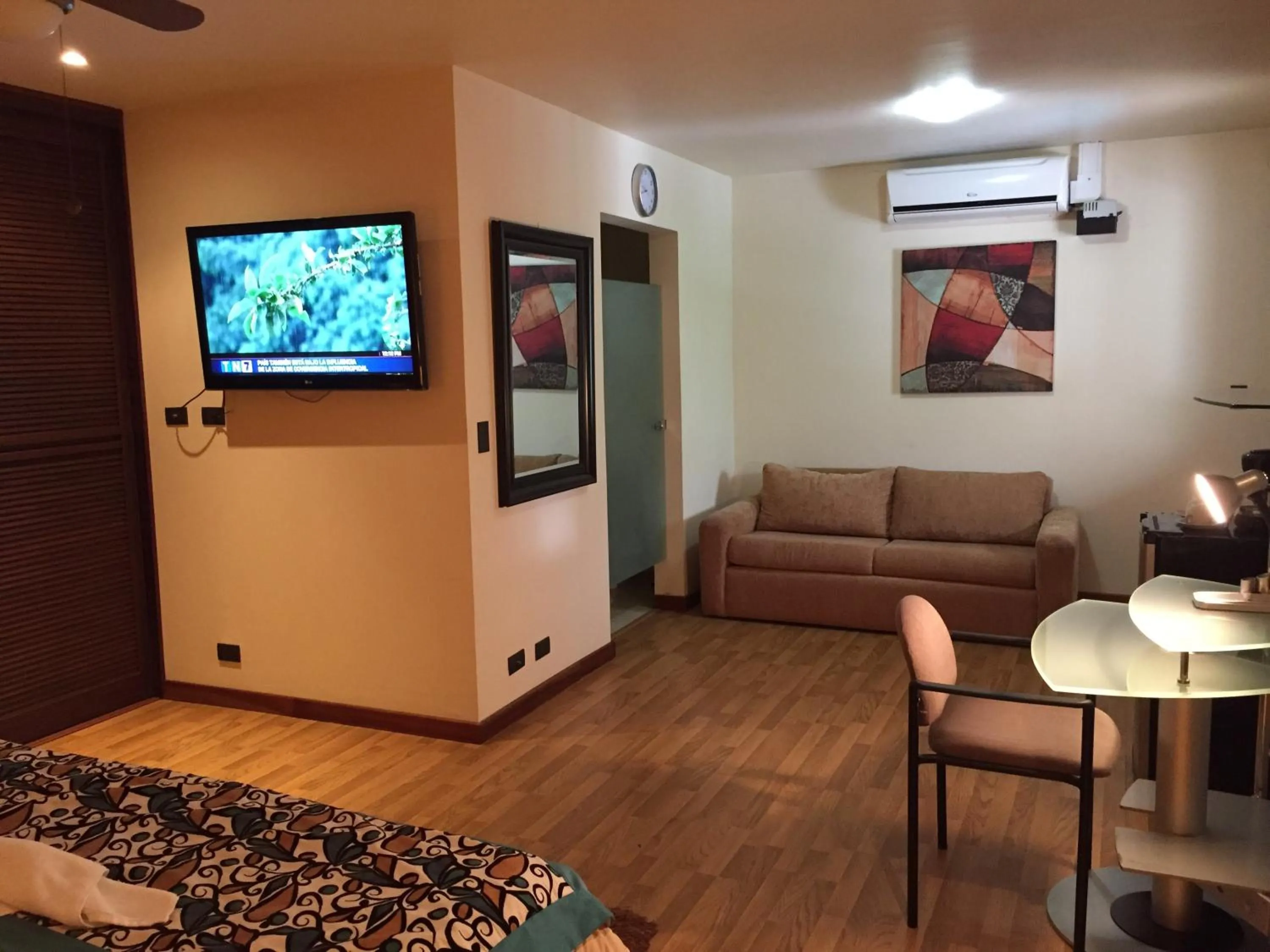 Decorative detail in Hotel Vista De Golf, San Jose Aeropuerto, Costa Rica