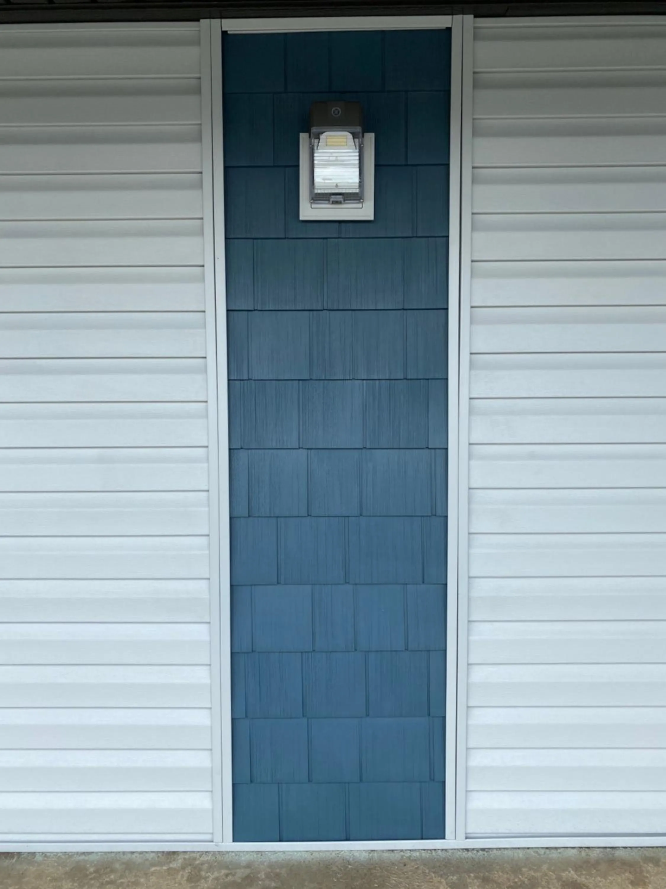 Property building in Usa Inn