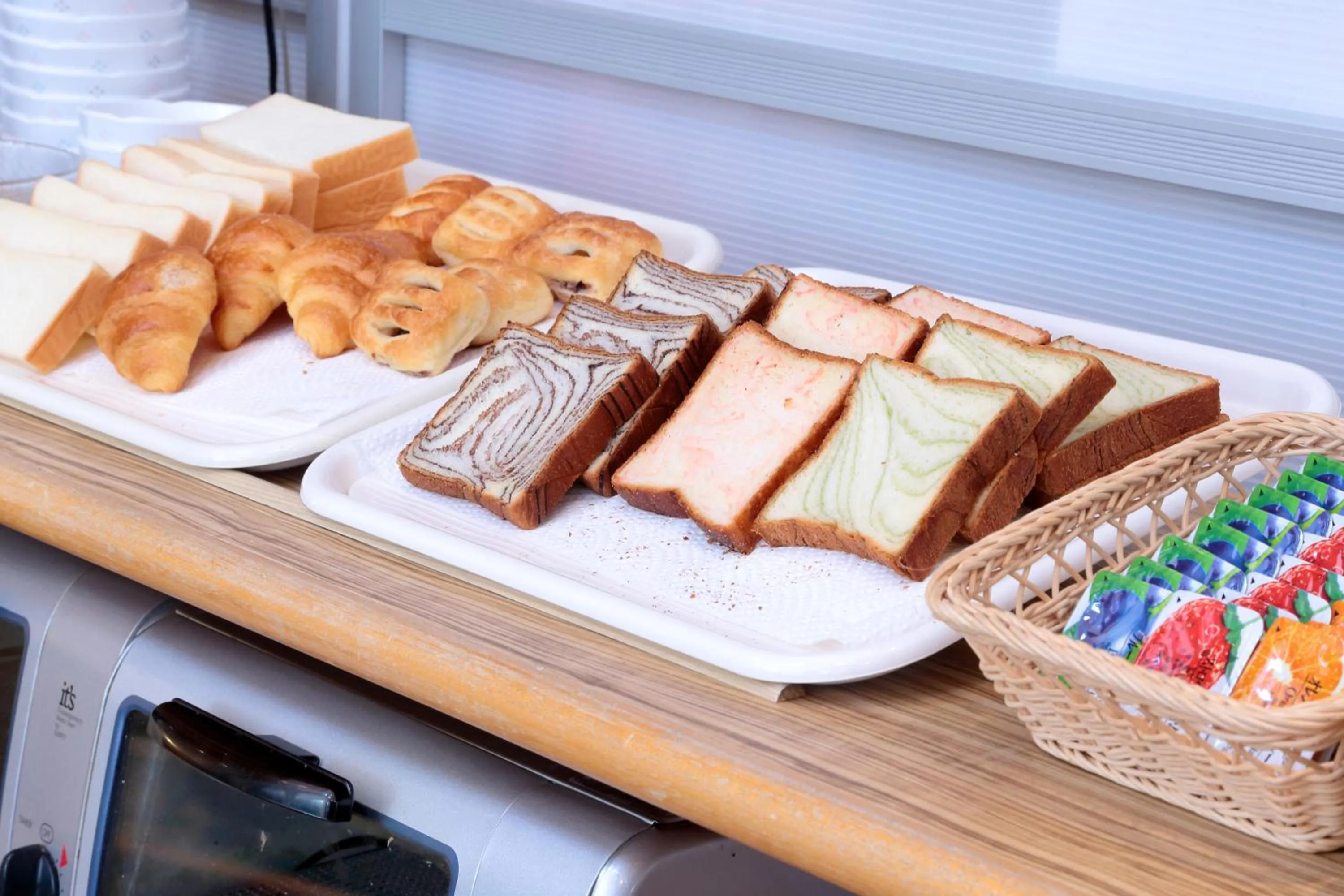 Buffet breakfast in Access Inn Kariya