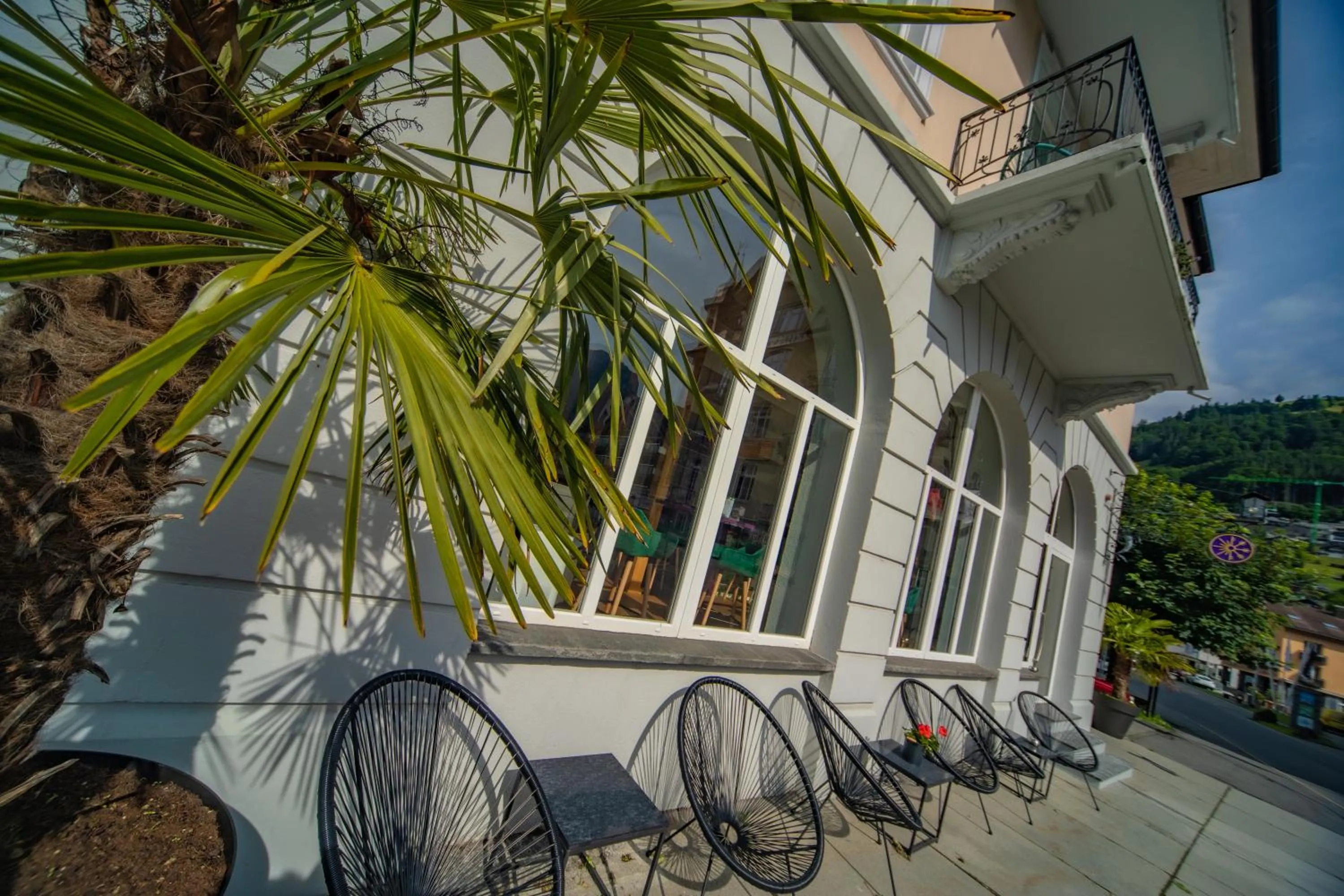 Property building in GRAND your home with common kitchens with self check-in