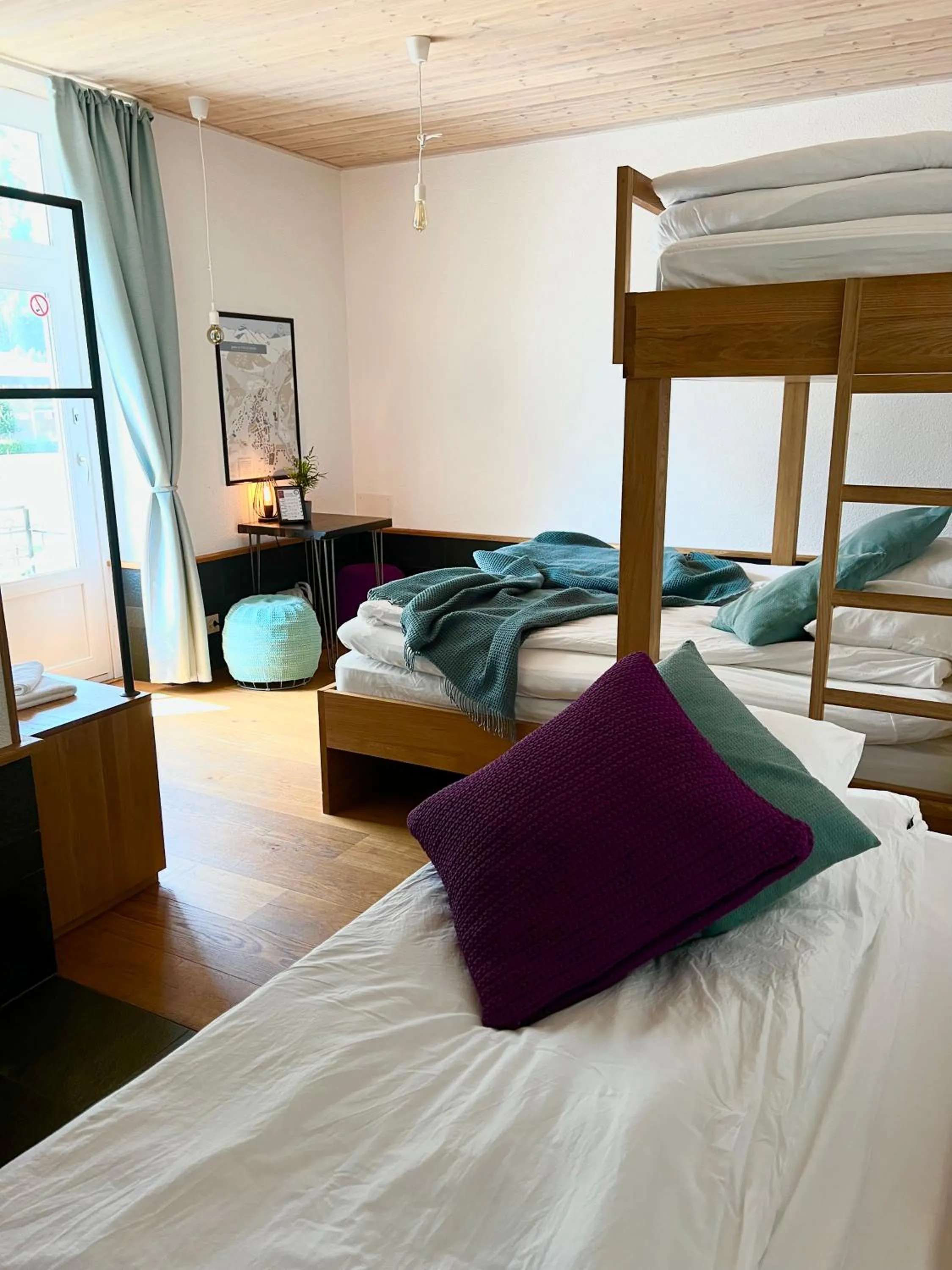 Bed in GRAND your home with common kitchens with self check-in