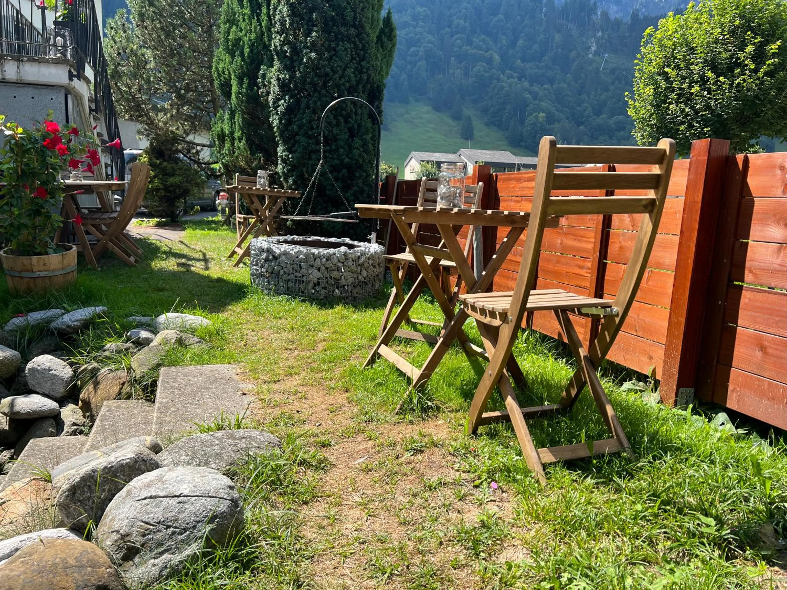 Garden in GRAND your home with common kitchens with self check-in