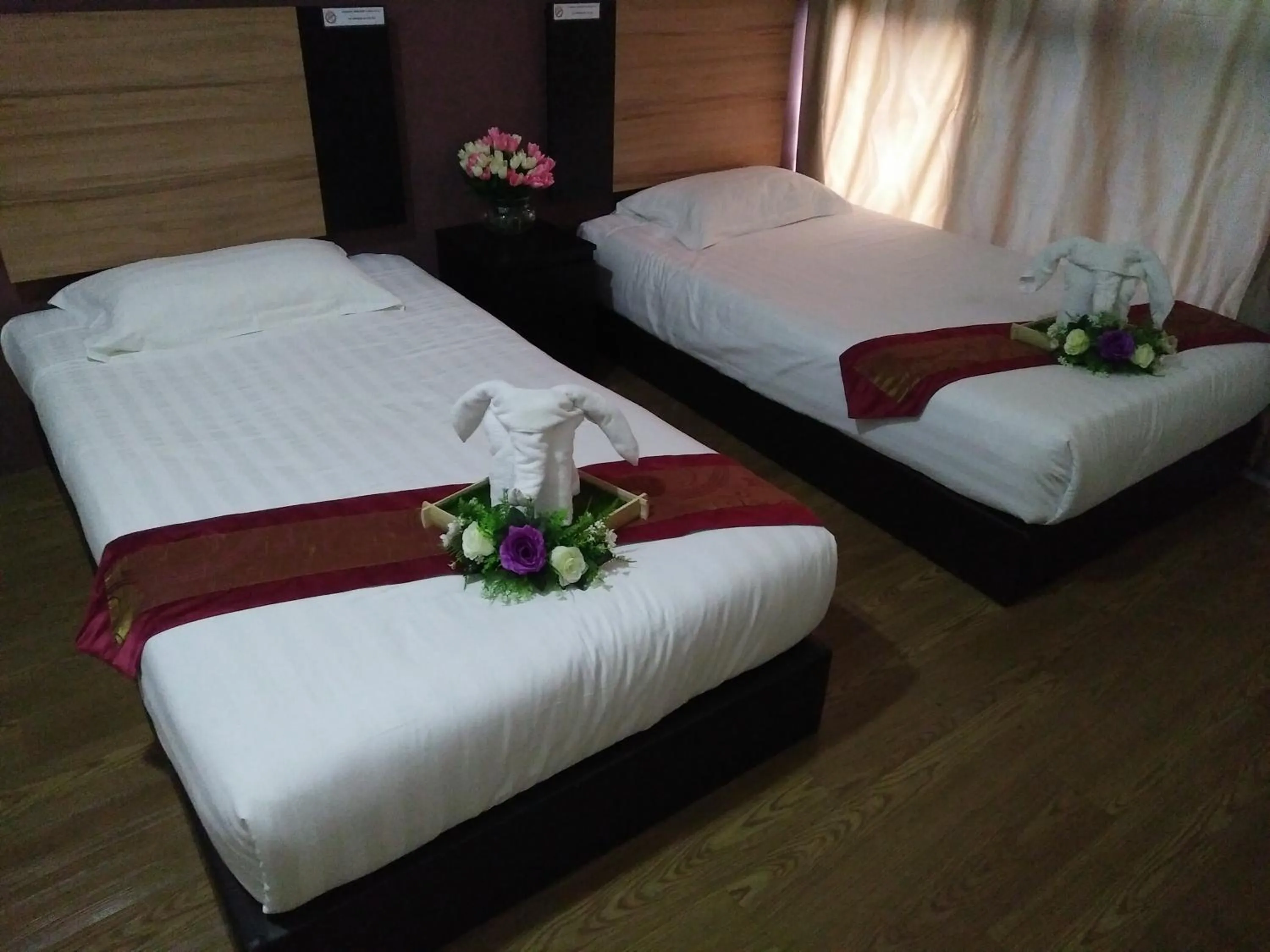 Bed in Amigo Hotel