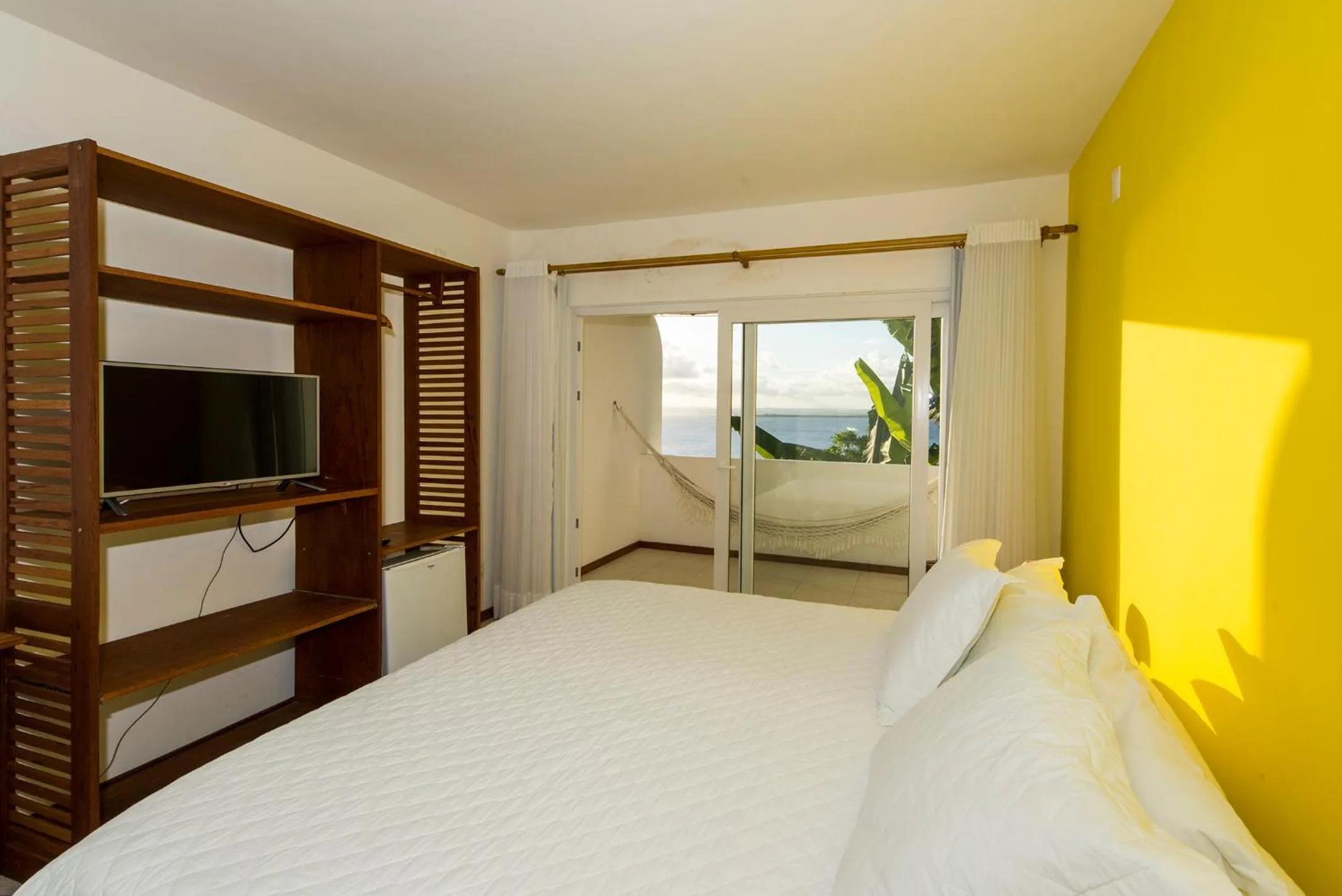 Balcony/Terrace, Bed in Pousada Natureza