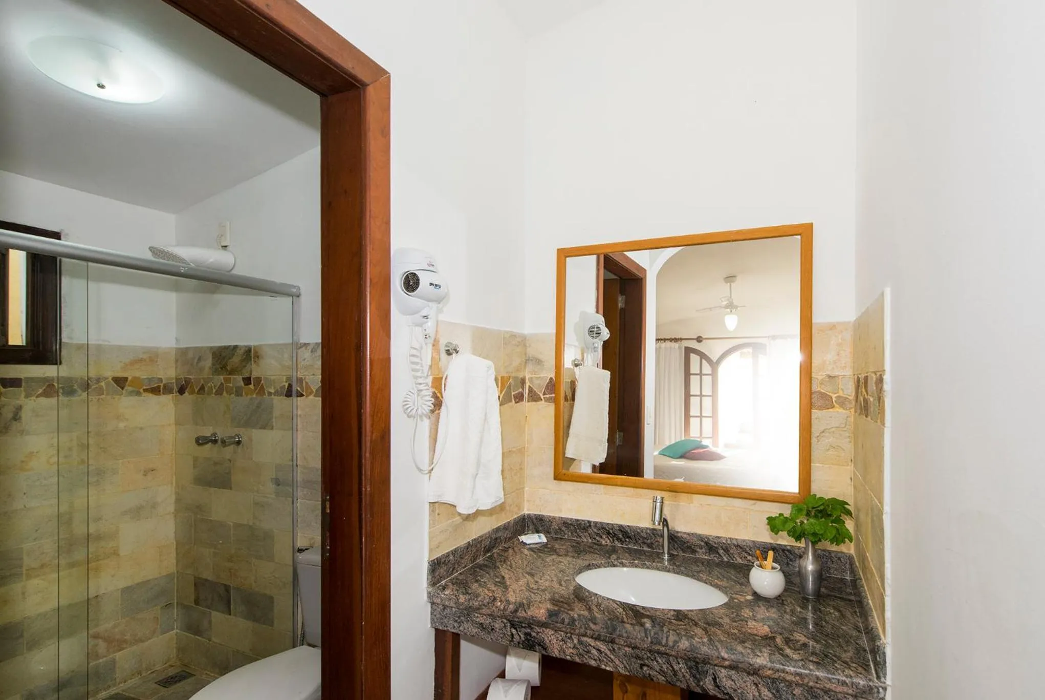 Bathroom in Pousada Natureza