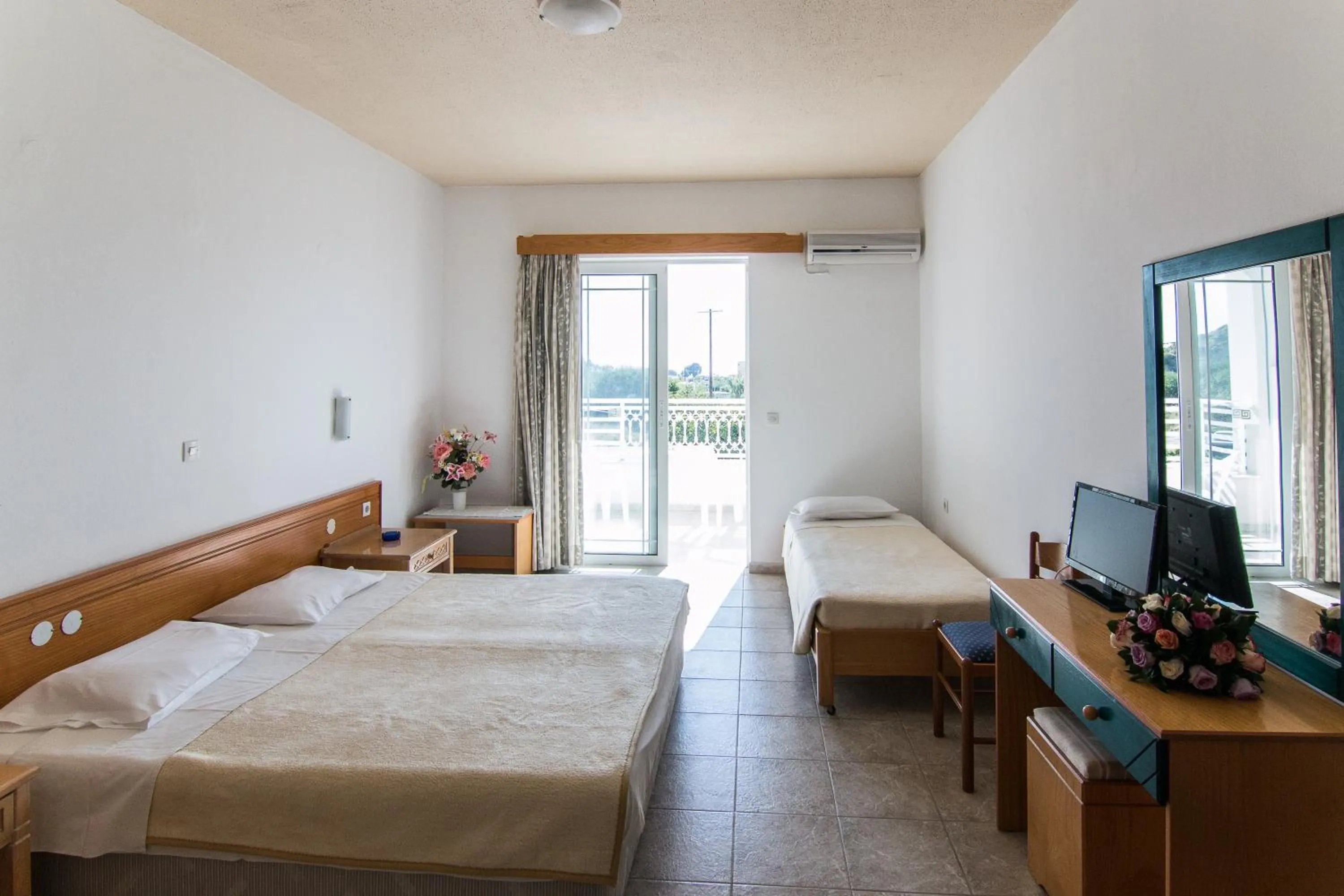 Photo of the whole room, Bed in Faliraki Dream Studios & Apartments