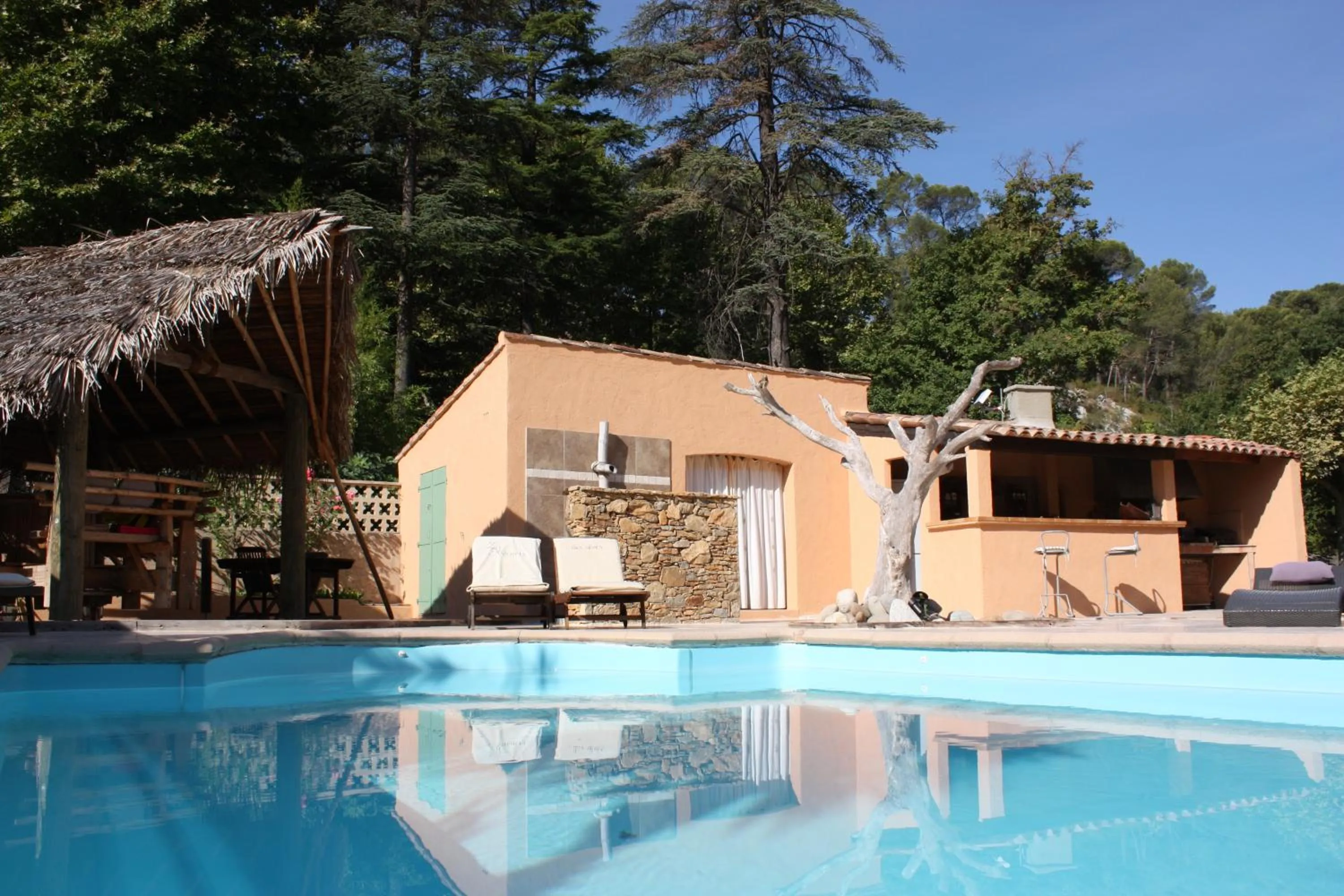 B&B Le Manoir De Gemenos