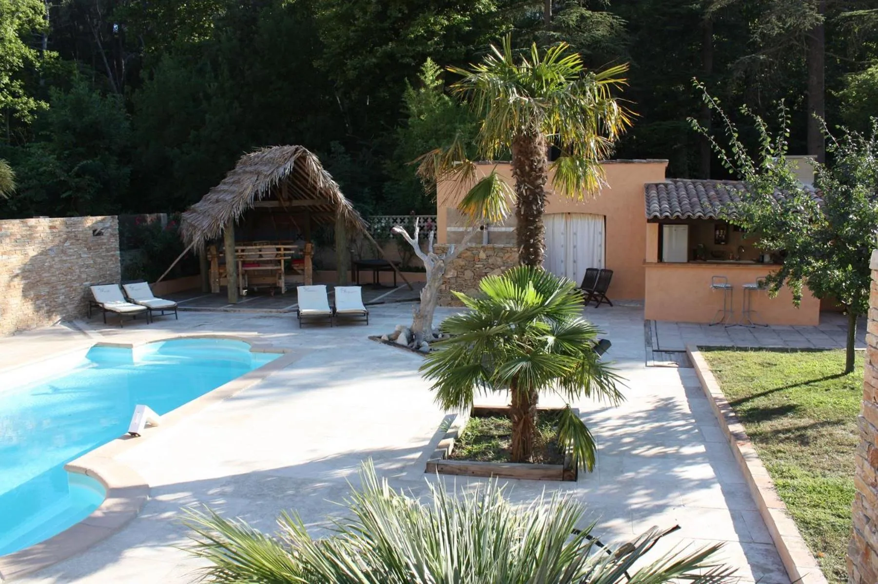 B&B Le Manoir De Gemenos