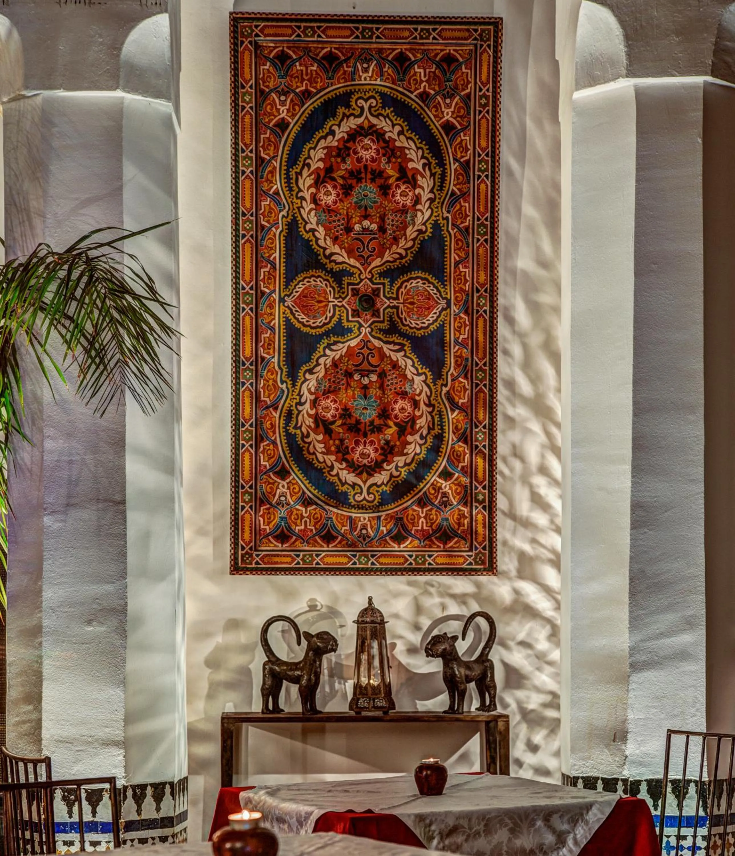 Decorative detail in Riad Almaz