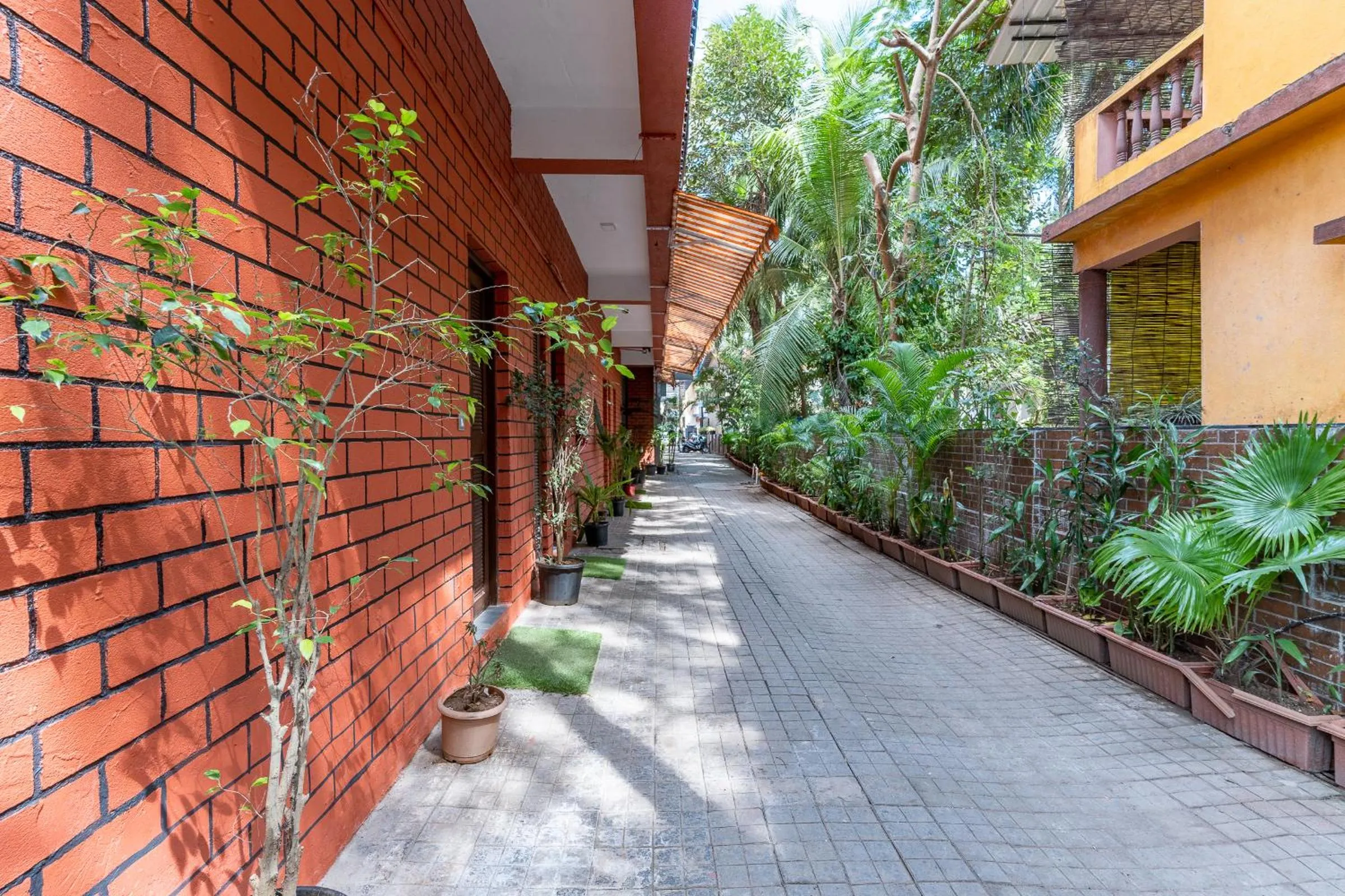 Patio in Zense Candolim