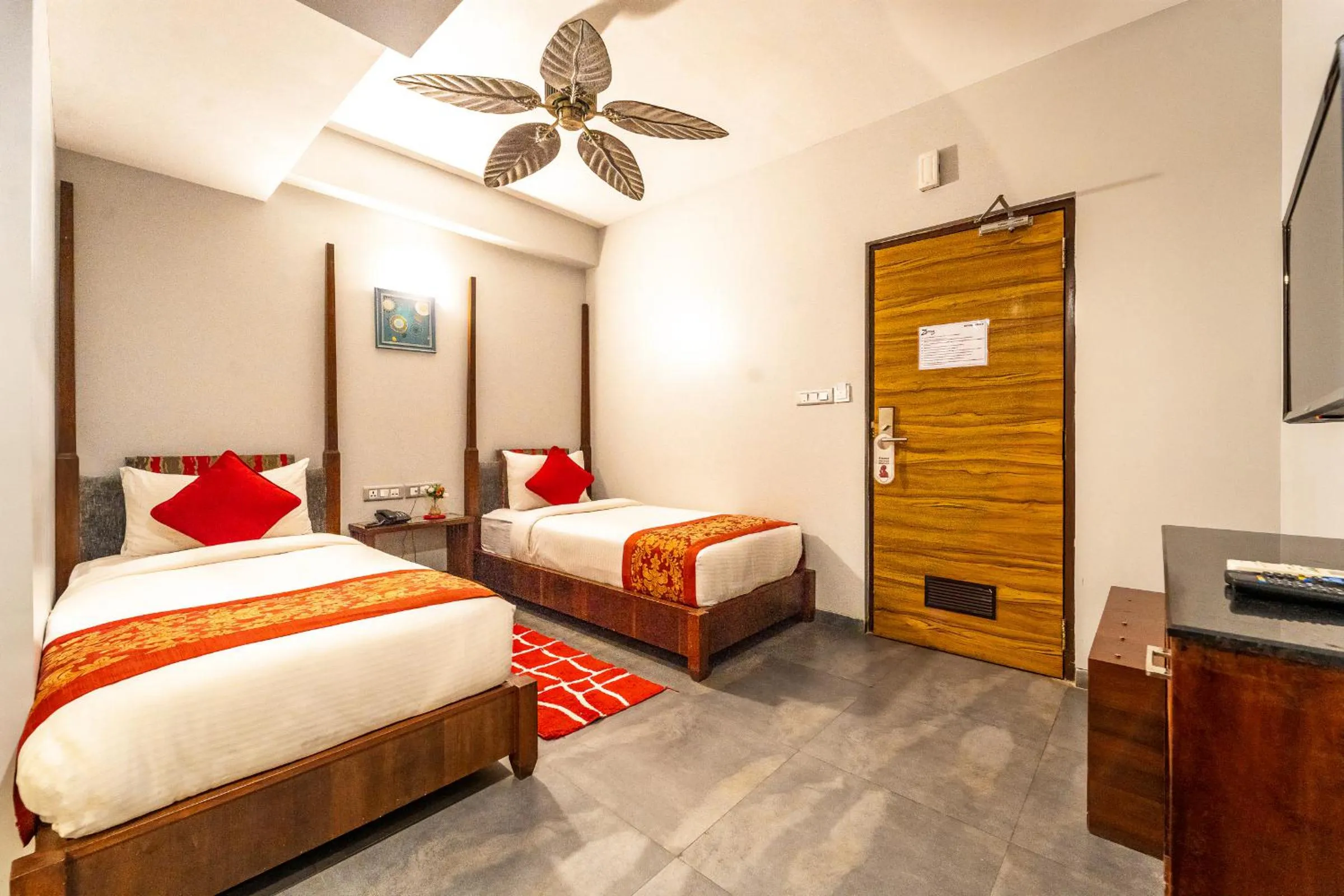Bedroom, Bed in Zense Candolim