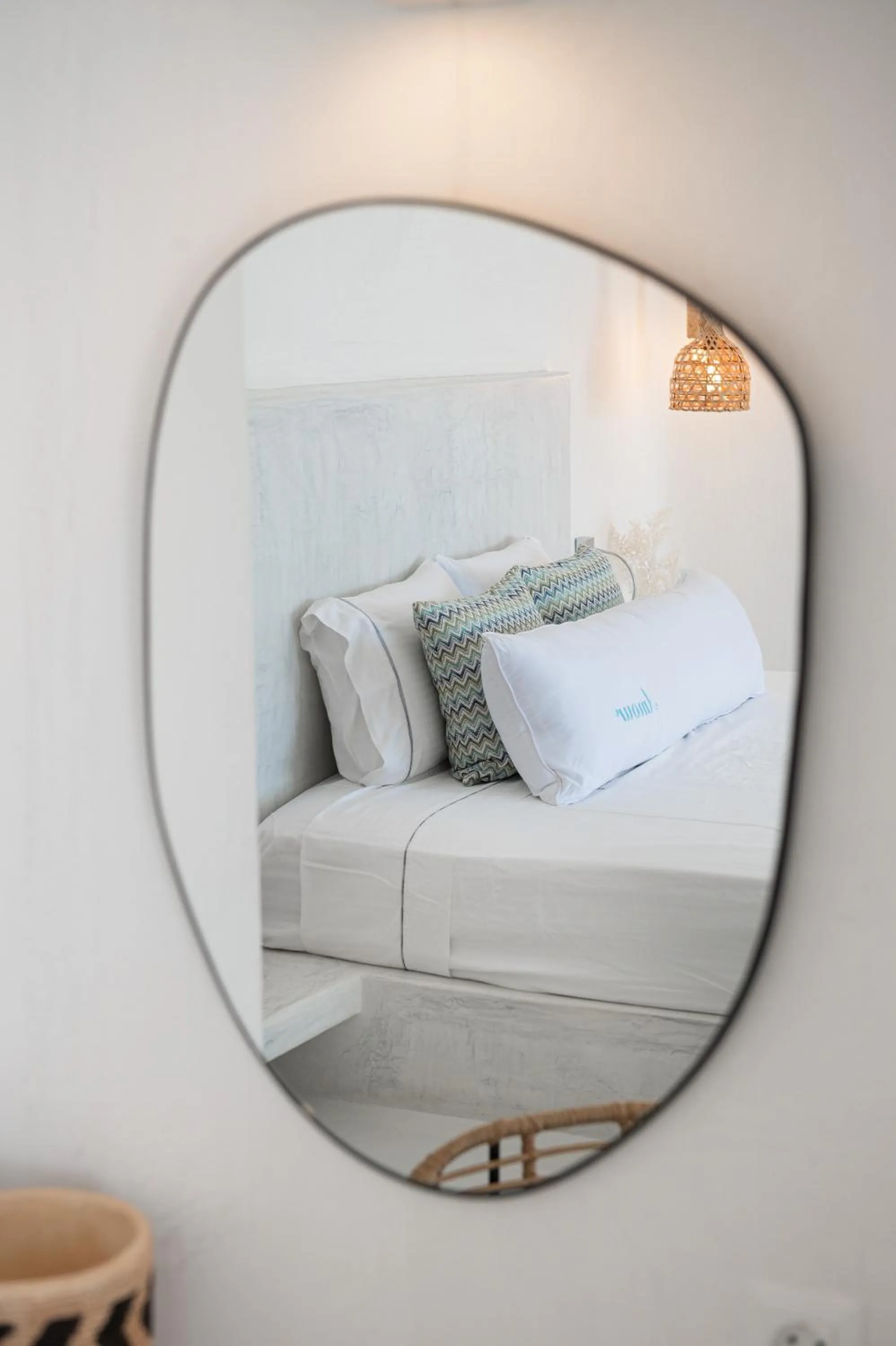 Bed in Maregio Suites